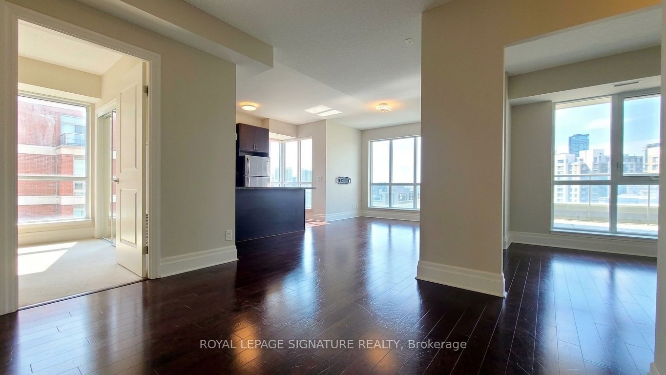 Unit 512 - 57 Upper Duke Crescent, Markham 3