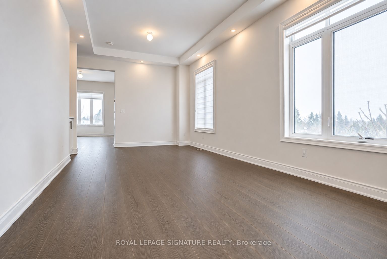 71 Maple Fields Circle, Aurora 4