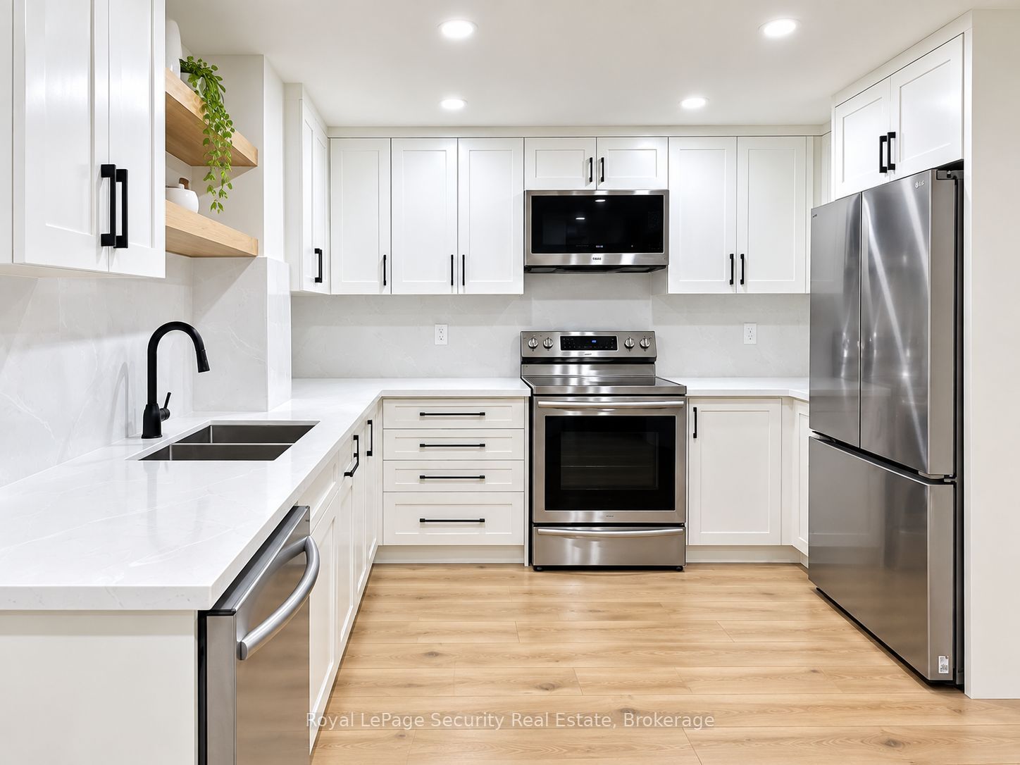Unit Basement - 1740 Emberton Way, Innisfil 2
