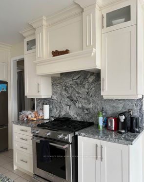 Unit Main & Upper - 108 Sharpe Crescent, New Tecumseth 3