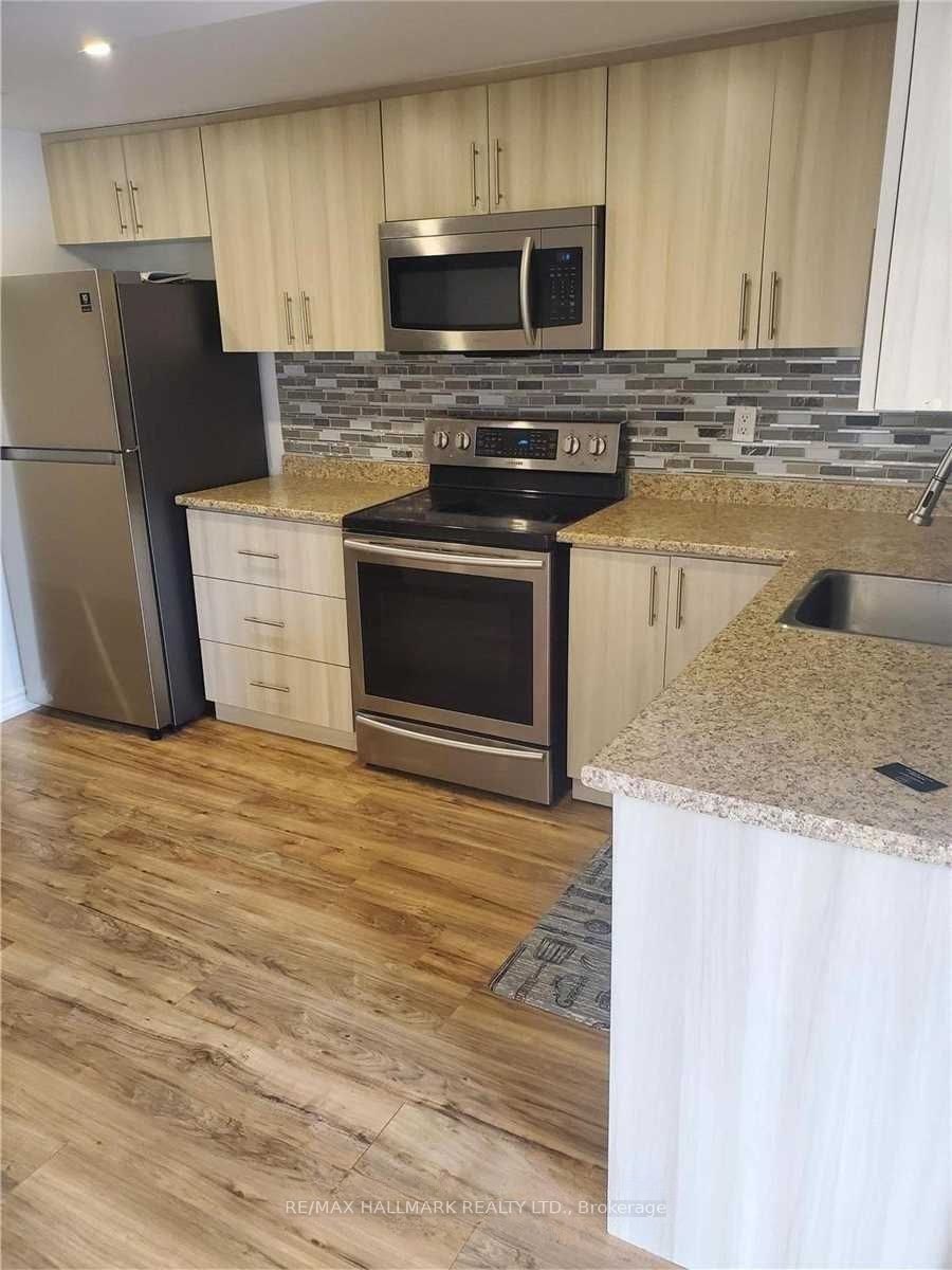 Unit Bsmnt - 184 Stone Road, Aurora 2
