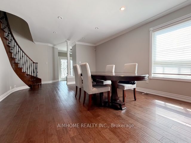 22 Matson Court, Aurora 4