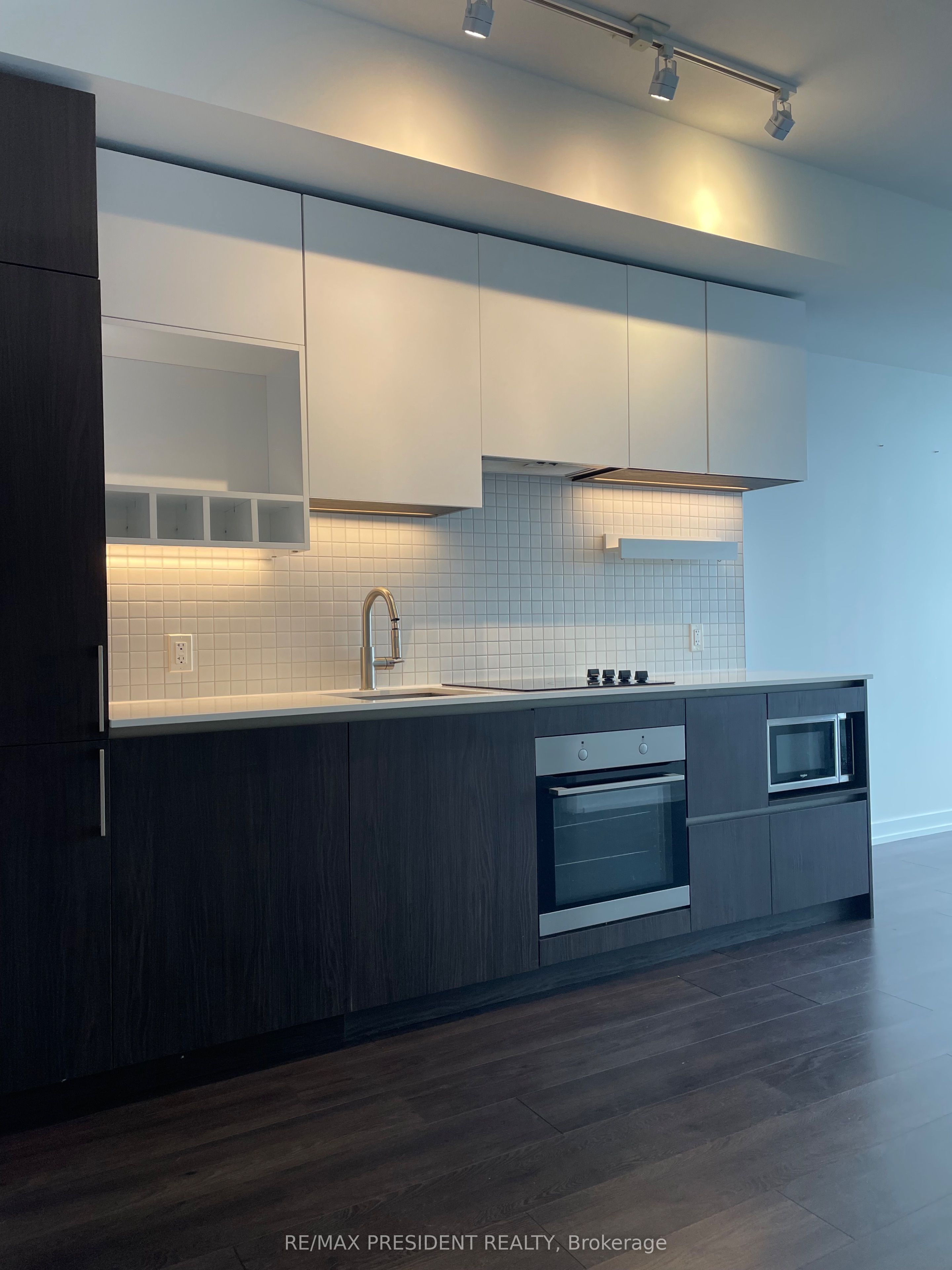 Unit 4707 - 5 BUTTERMILL Avenue, Vaughan 4