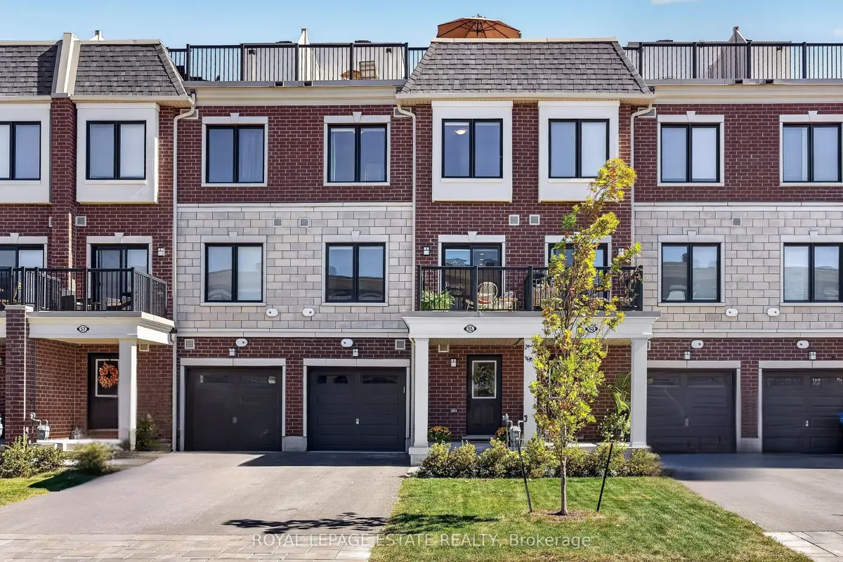 55 Kenneth Kirby Lane, Whitchurch-Stouffville, Ontario L4A4W8 For