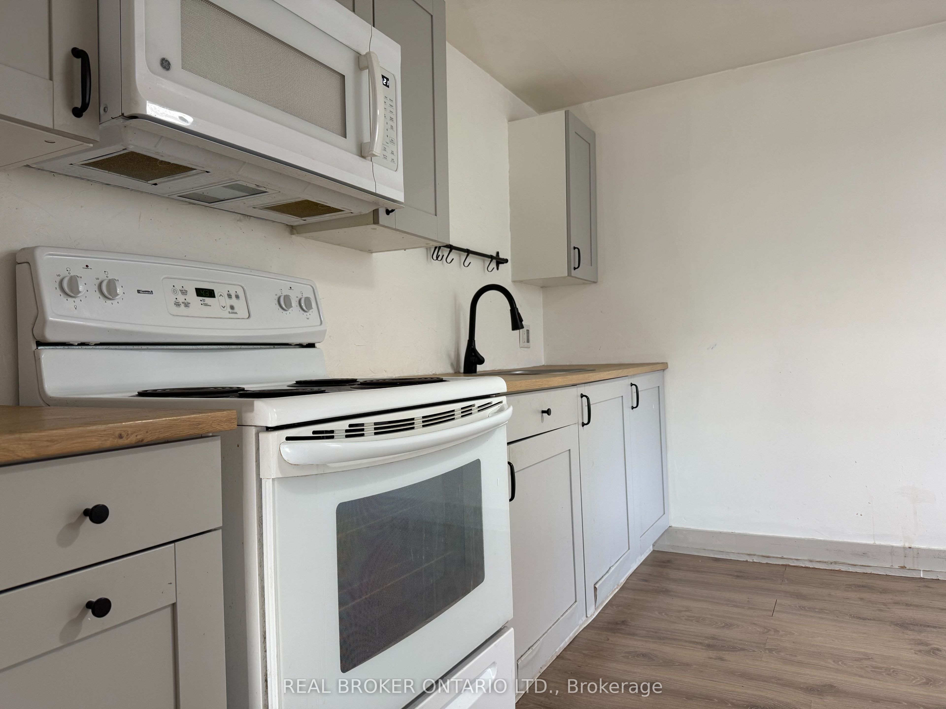 Unit Upper - 23 Second Street, New Tecumseth 5