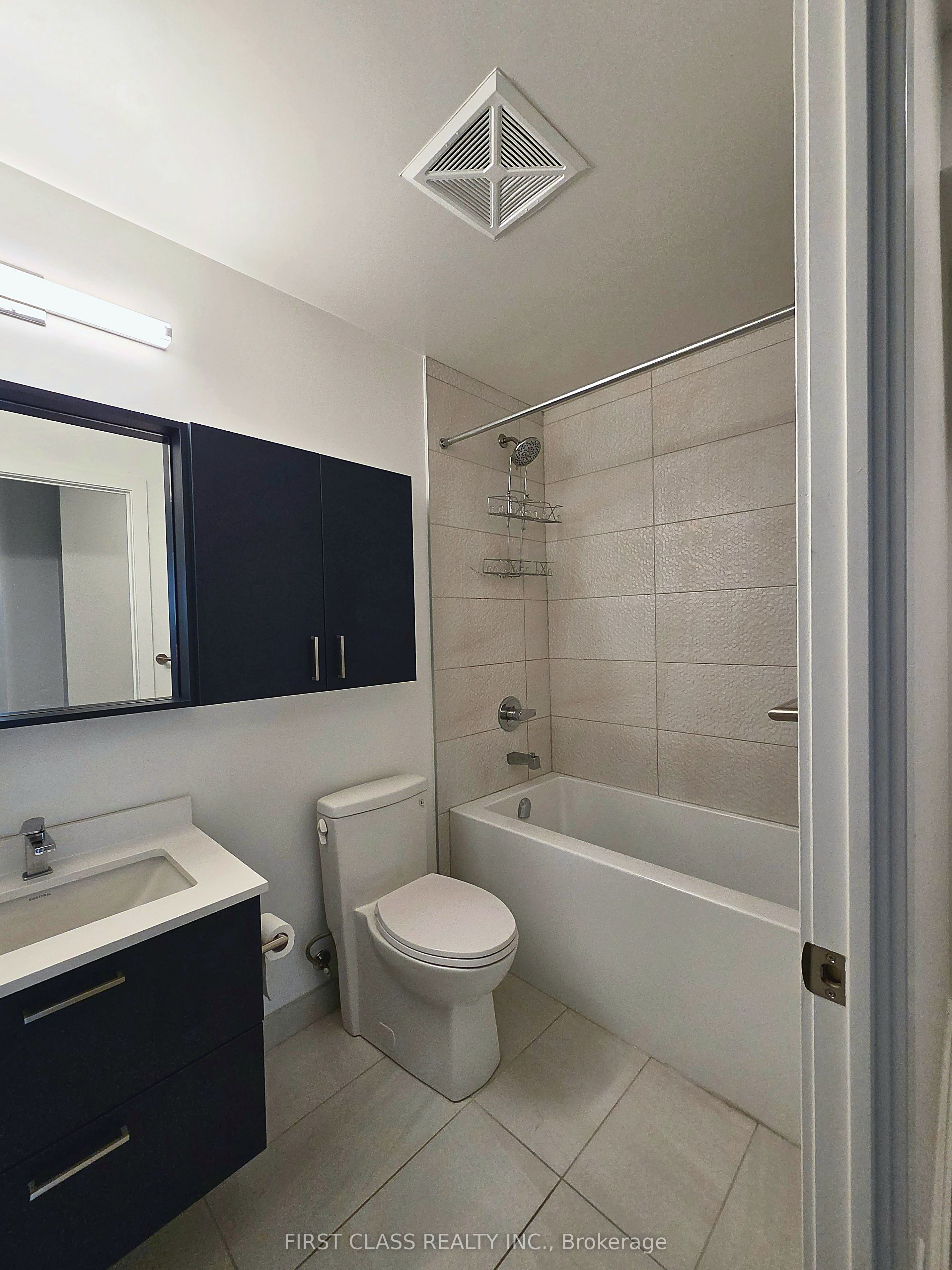 Unit A1606 - 30 Upper Mall Way, Vaughan 5