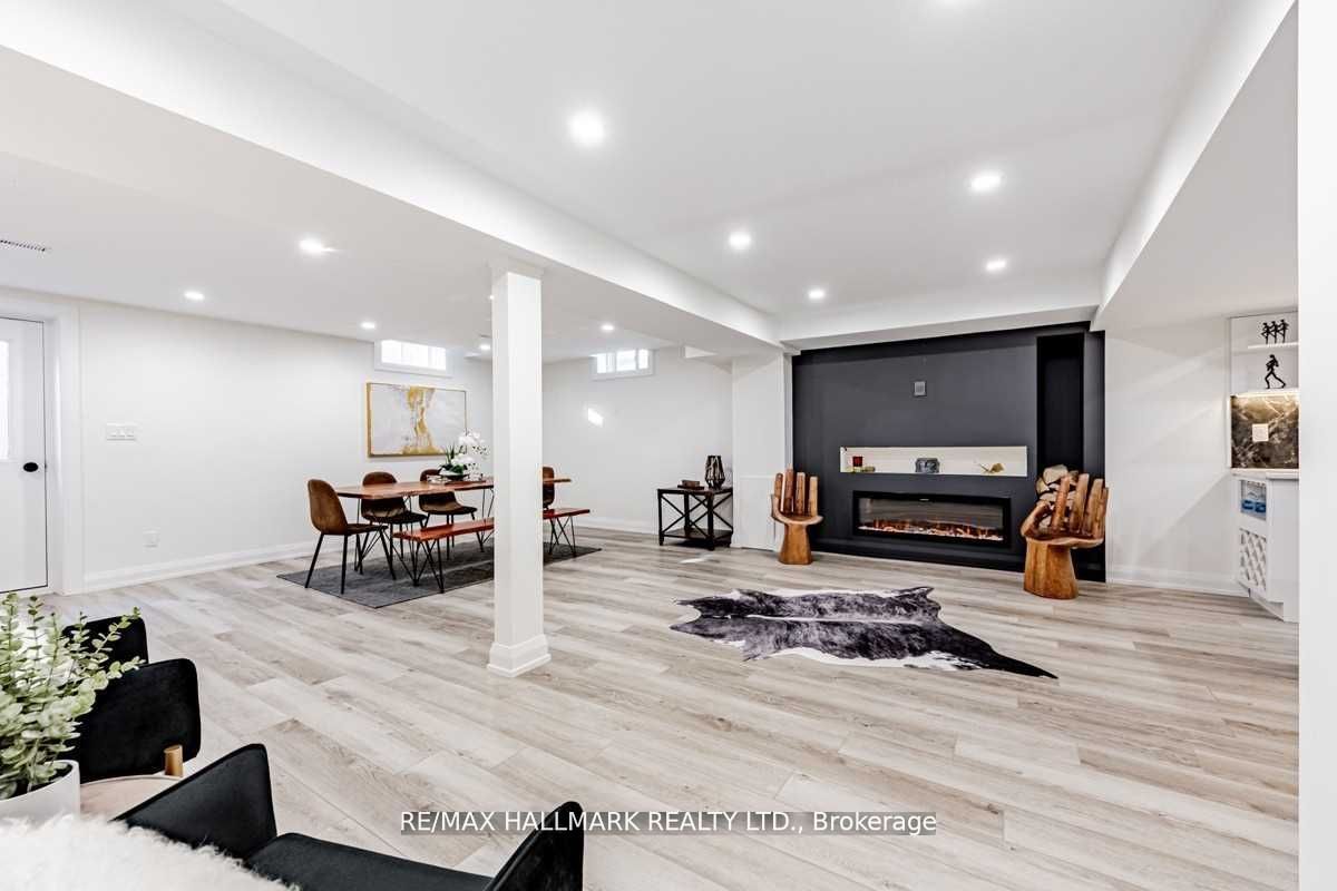 Unit BSMT - 71 Crystal Drive, Richmond Hill 2