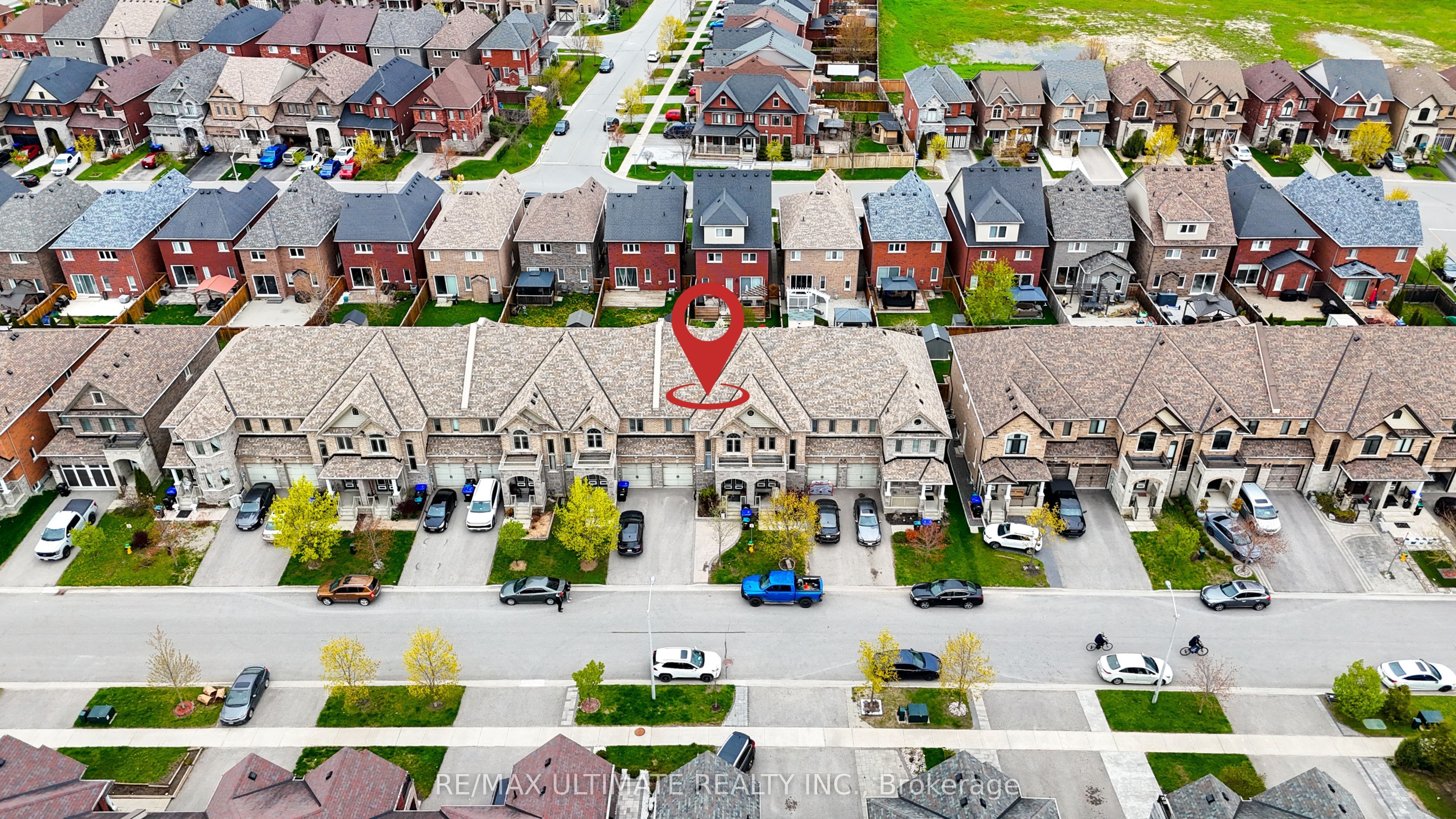 Unit Upper - 42 Walker Boulevard, New Tecumseth 2