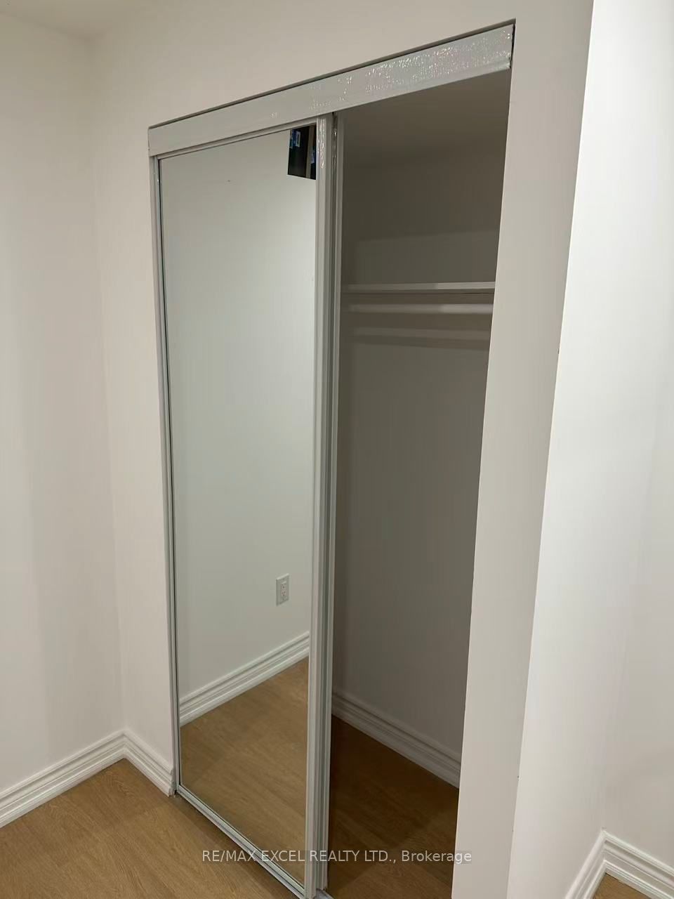 Unit Bsmt - 145 Cabin Trail Crescent, Whitchurch-Stouffville 5