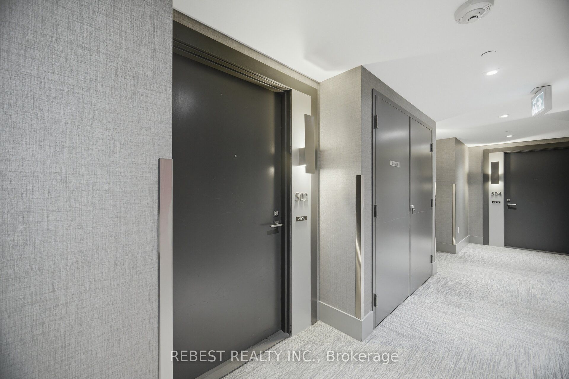 Unit 502 - 2916 Highway 7 Road, Vaughan 3