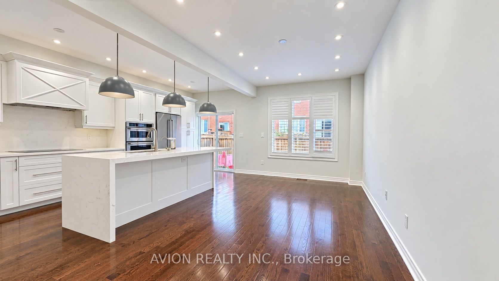 23 Clarinet Lane, Whitchurch-Stouffville 4