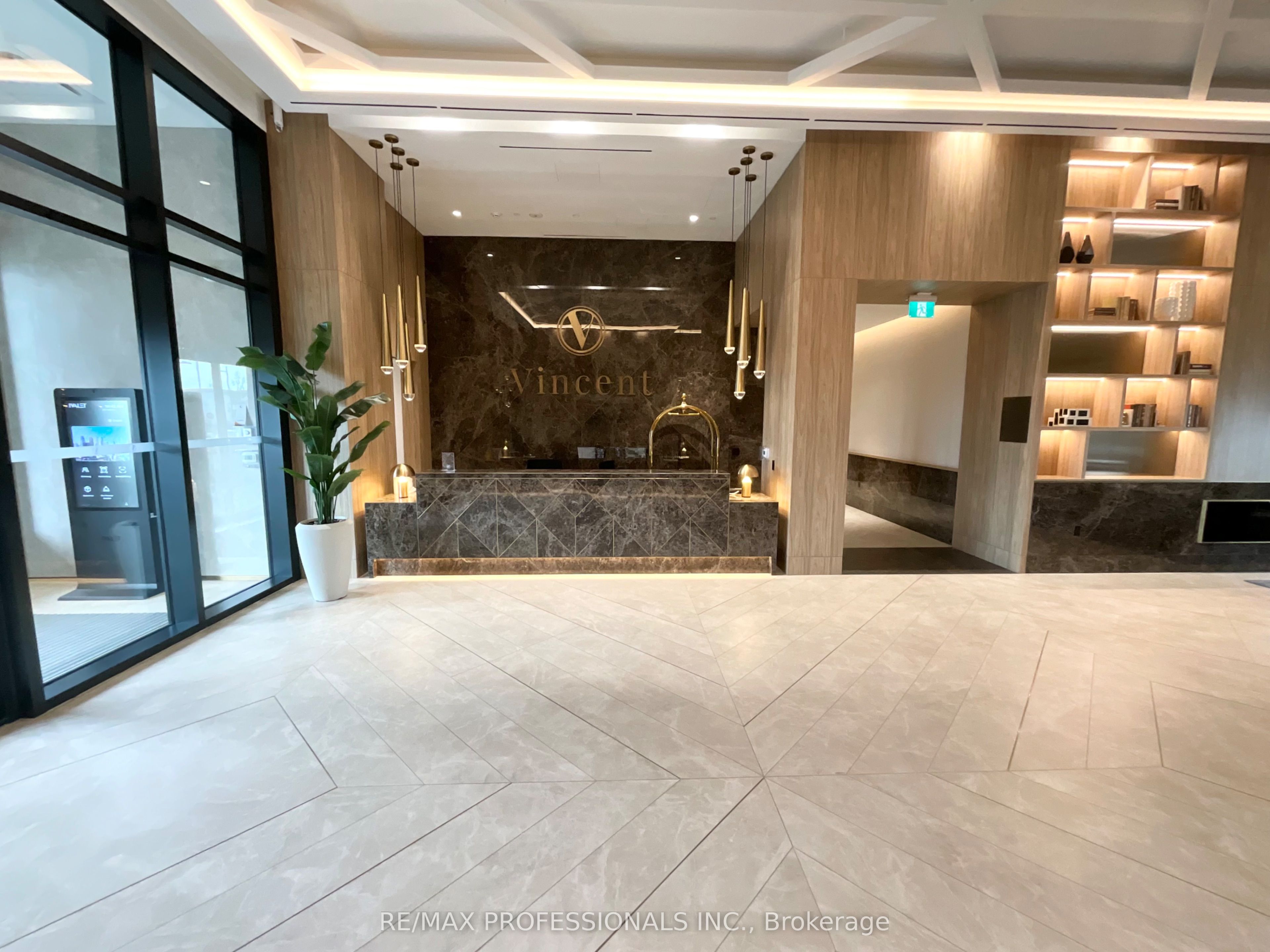 Unit 1104 - 5 Meadowdale Road, Vaughan 4