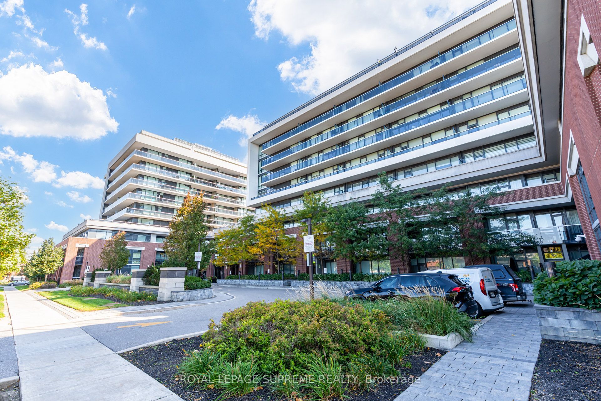 Unit 334 - 4800 Highway 7 Road, Vaughan 2