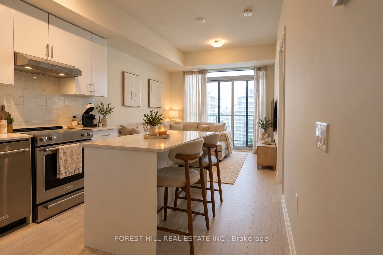 Unit 2516 - 8960 Jane Street, Vaughan 4
