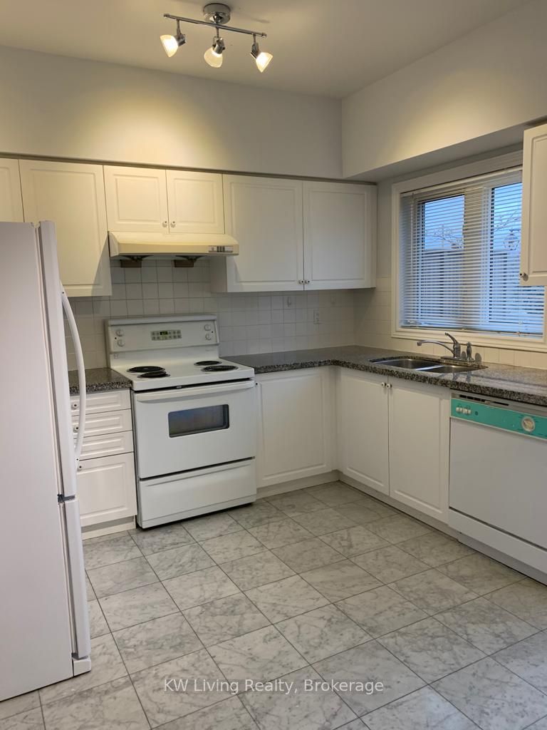 Unit 76 - 9133 Bayview Avenue, Richmond Hill 5