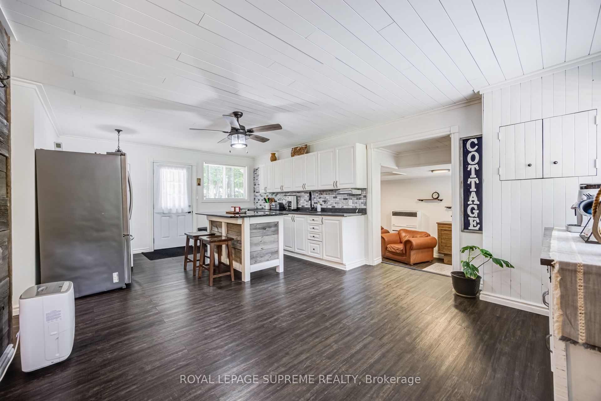 114 Desroches Trail, Tiny 4