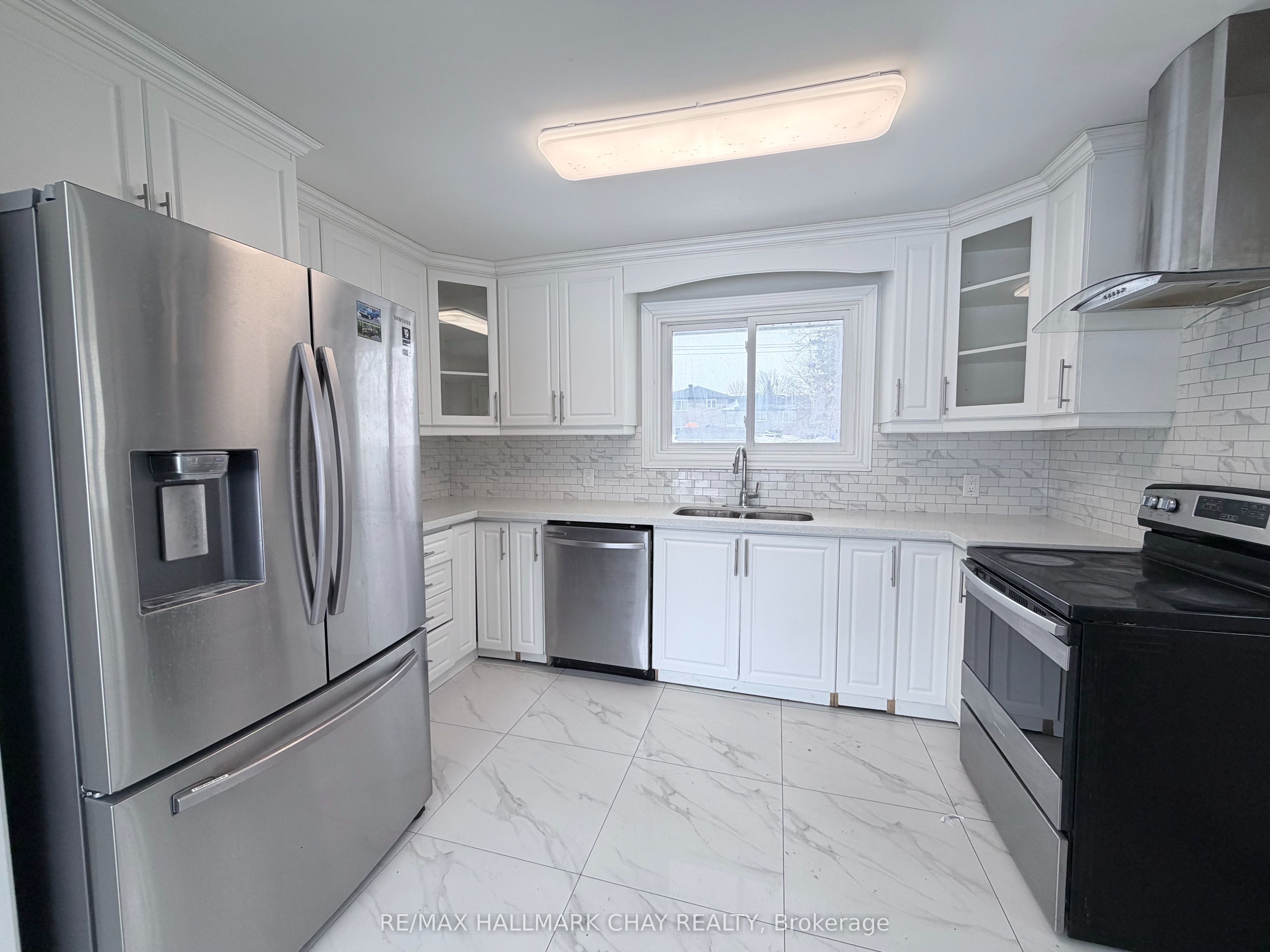Unit Main - 152 Rose Street, Barrie 4