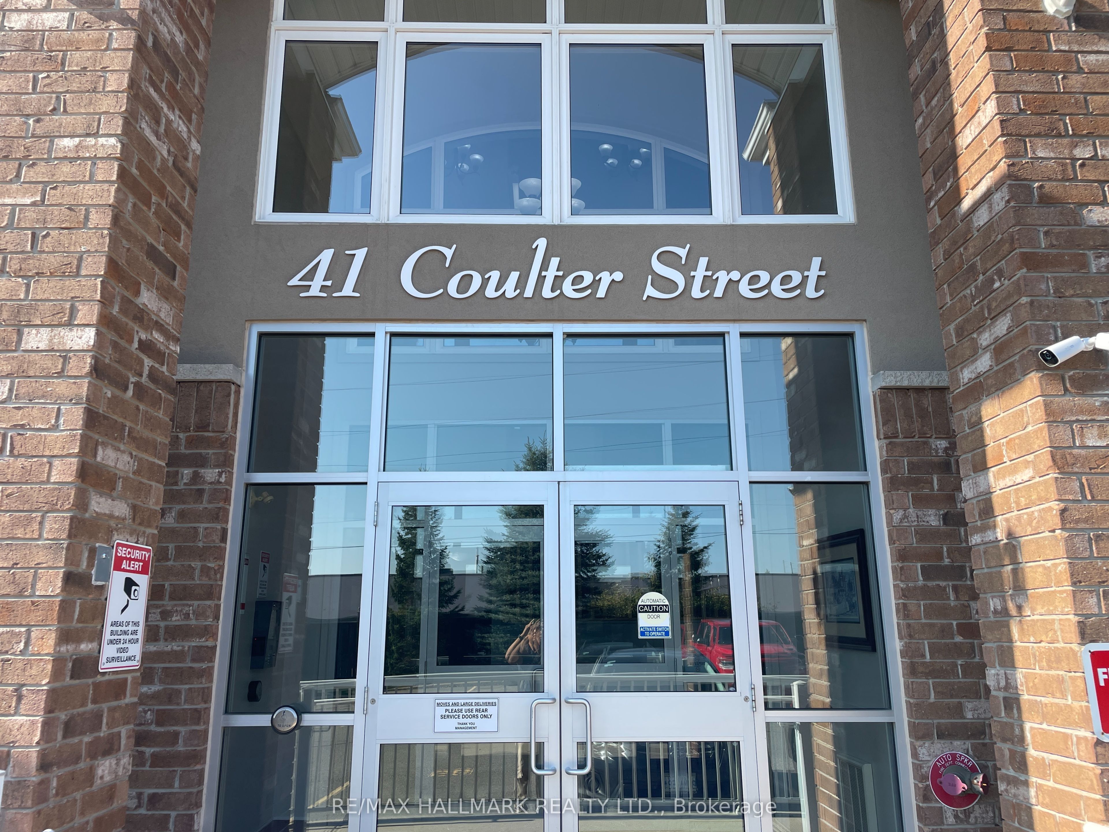 Unit 15 - 41 Coulter Street, Barrie 2