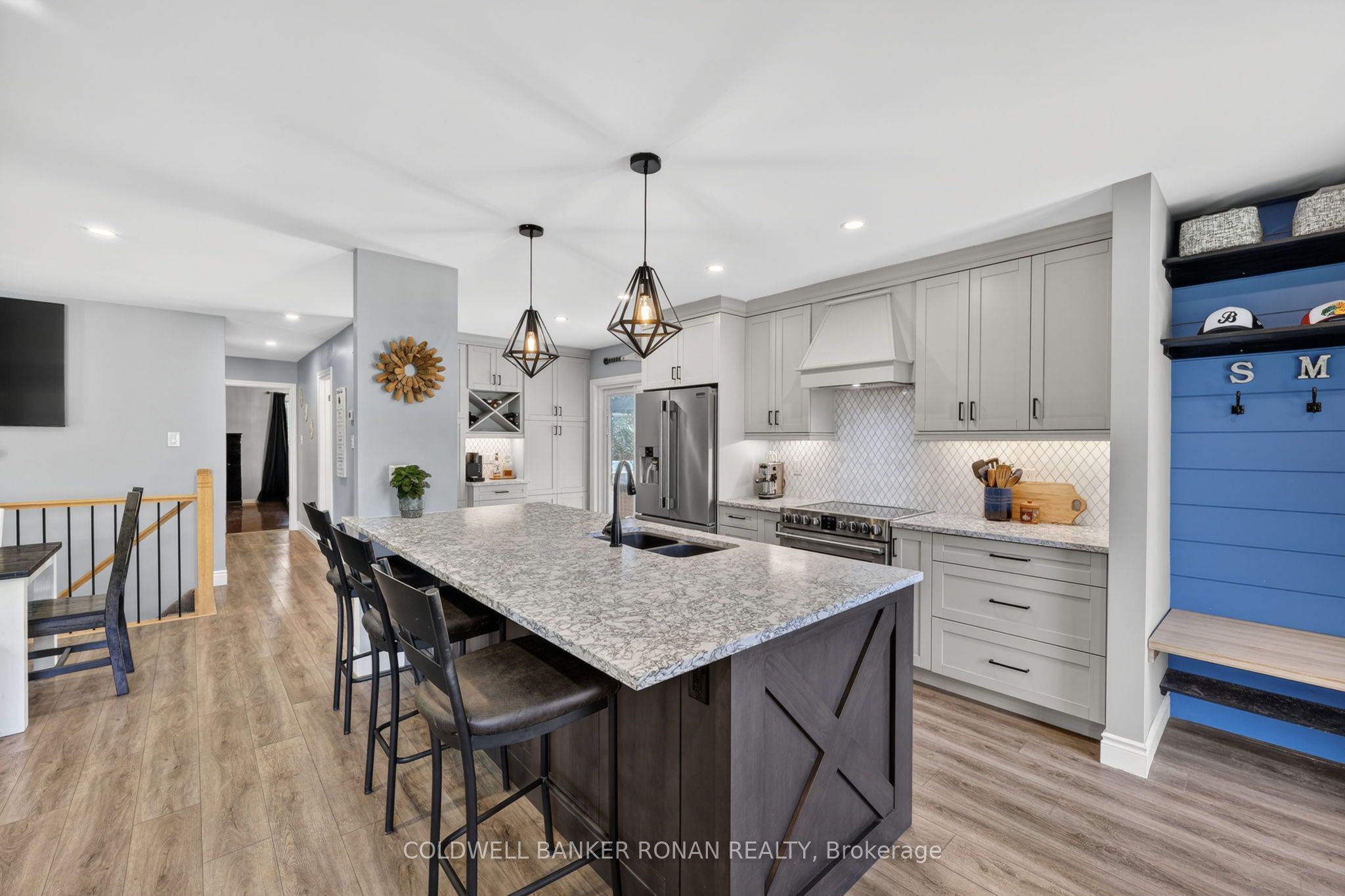 1959 Snow Valley Road, Springwater 5