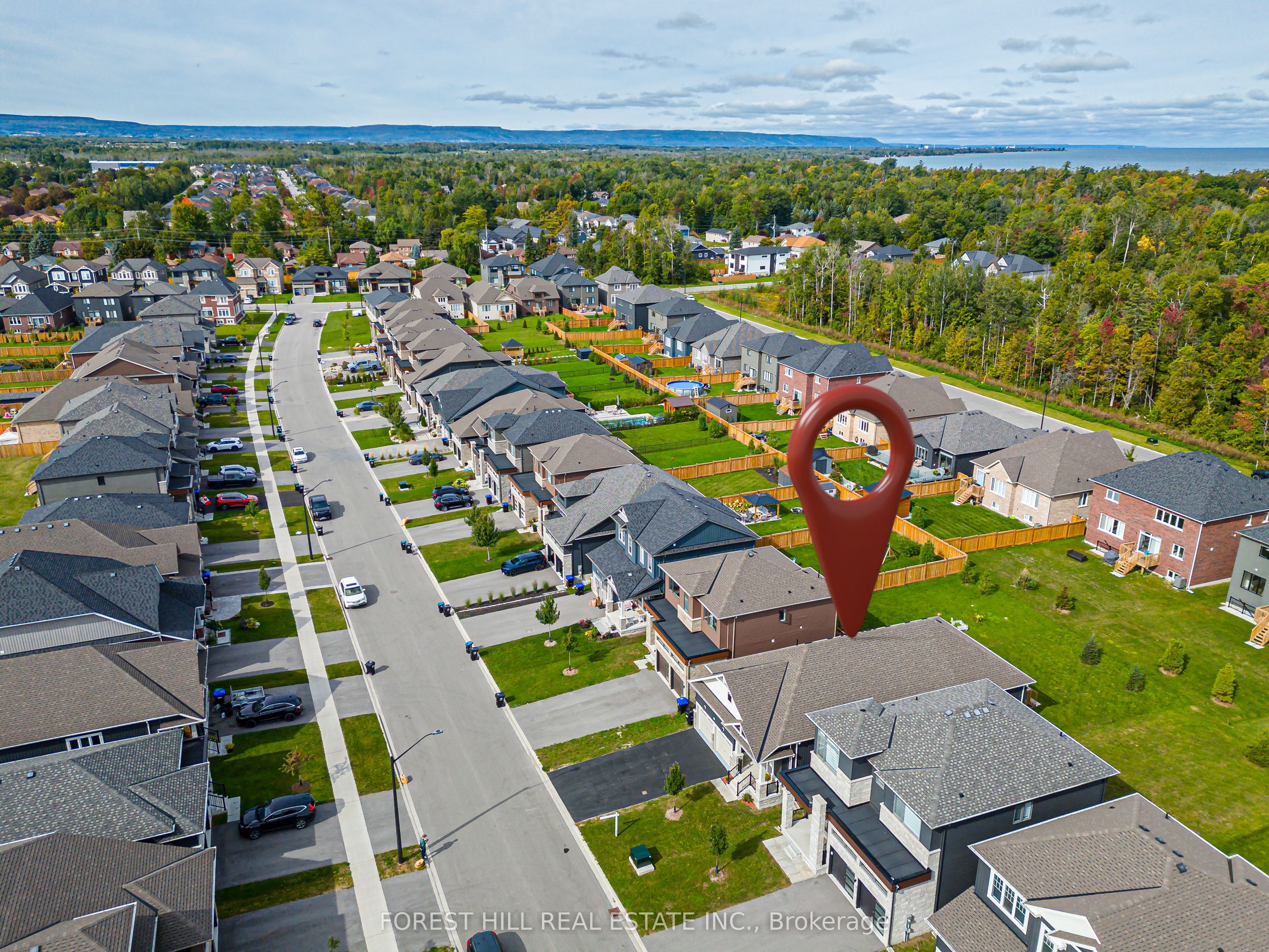 22 Simona Avenue, Wasaga Beach 5