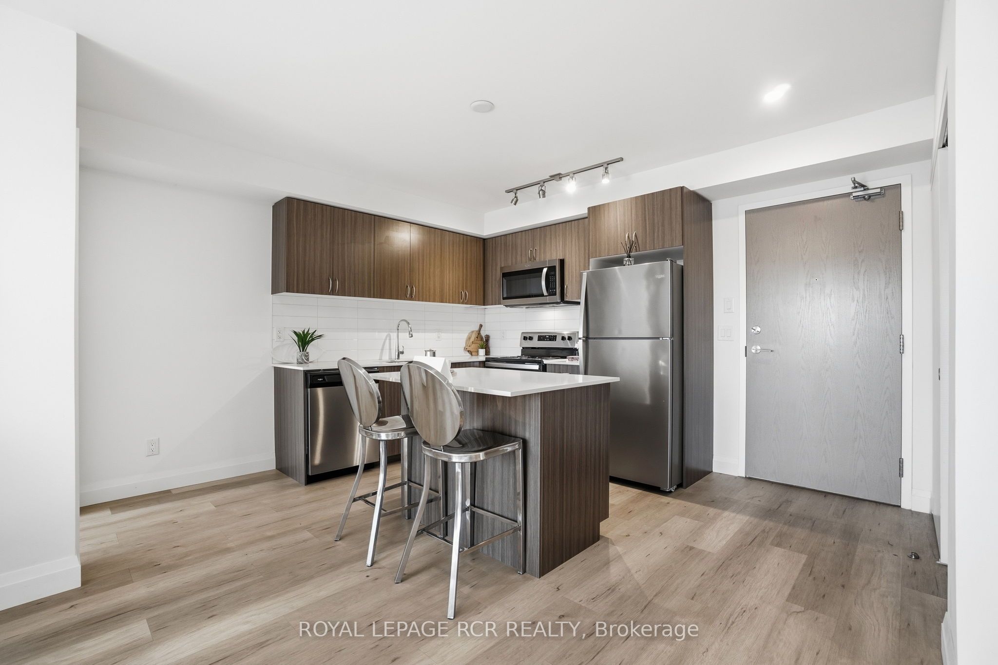 Unit 808 - 58 Lakeside Terrace, Barrie 5