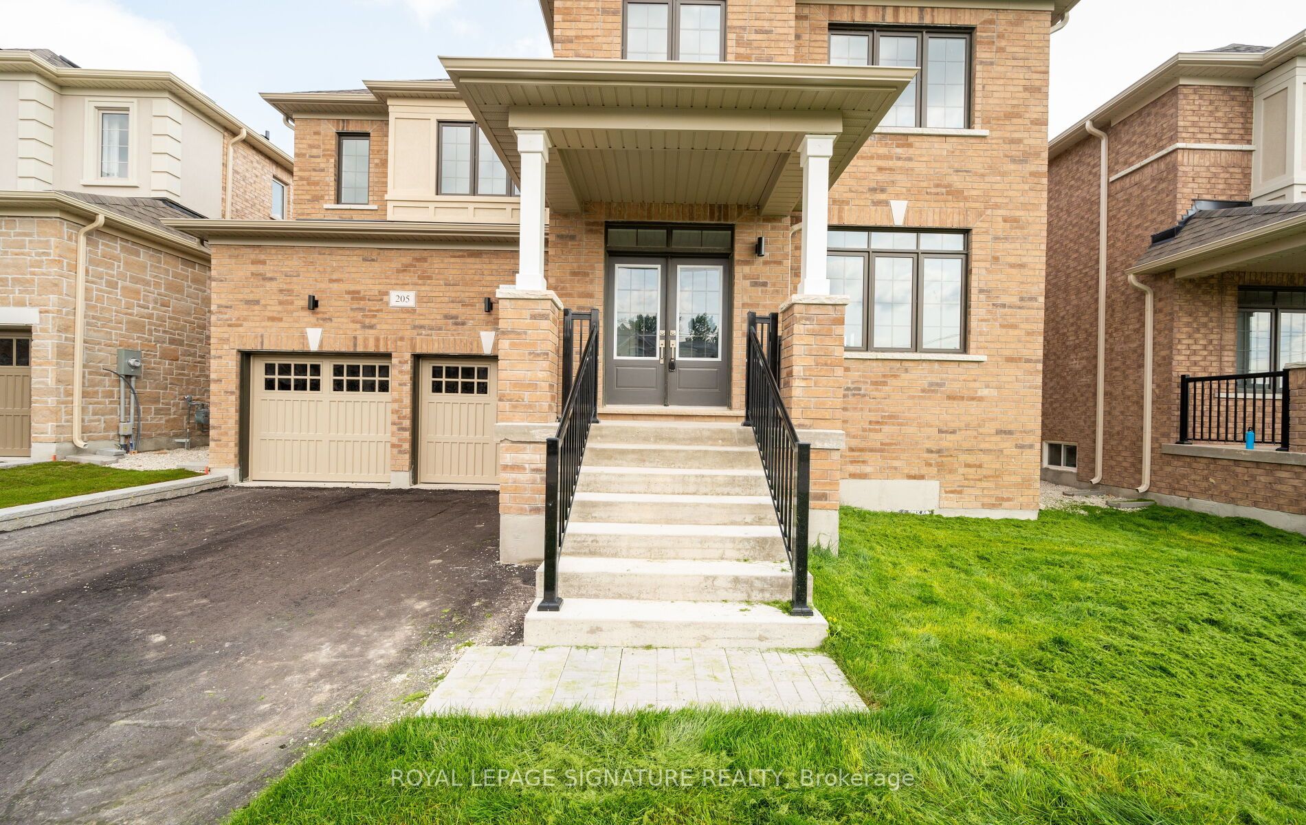 205 Warden Street, Clearview 2