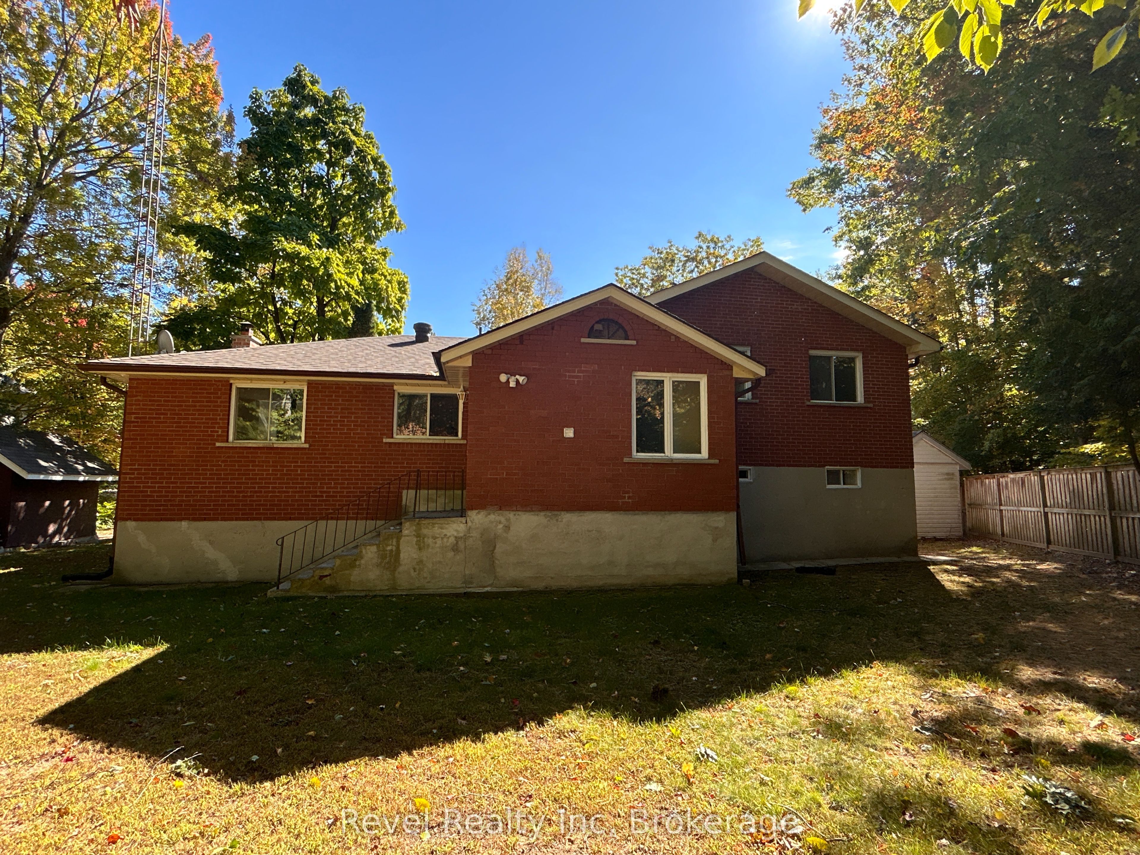 97 Forest Circle, Tiny 3