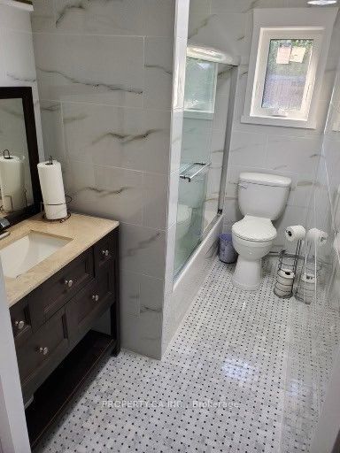 39 Lake Avenue, Ramara 5