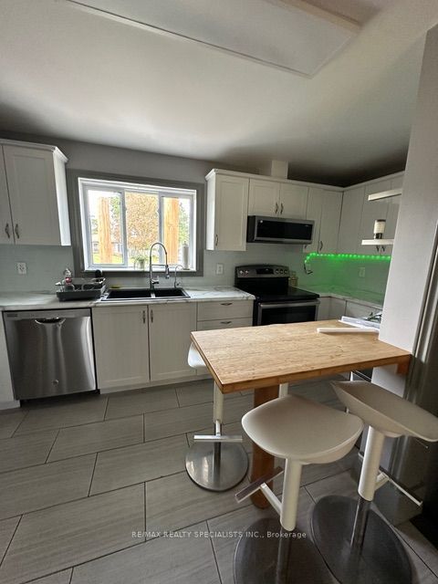 Unit UPPER - 189 Little Avenue, Barrie 5