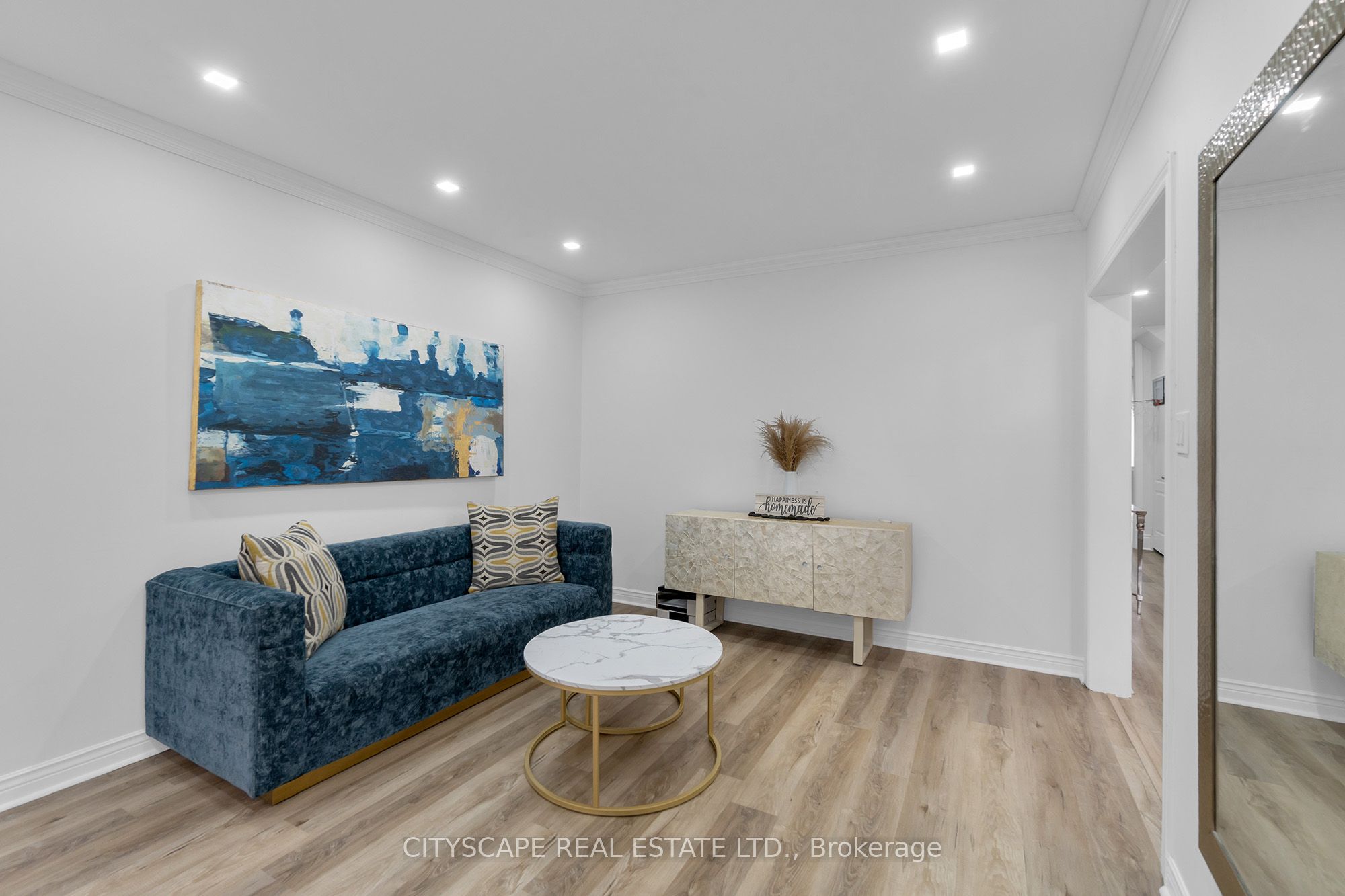 6421 Donway Drive, Mississauga 5