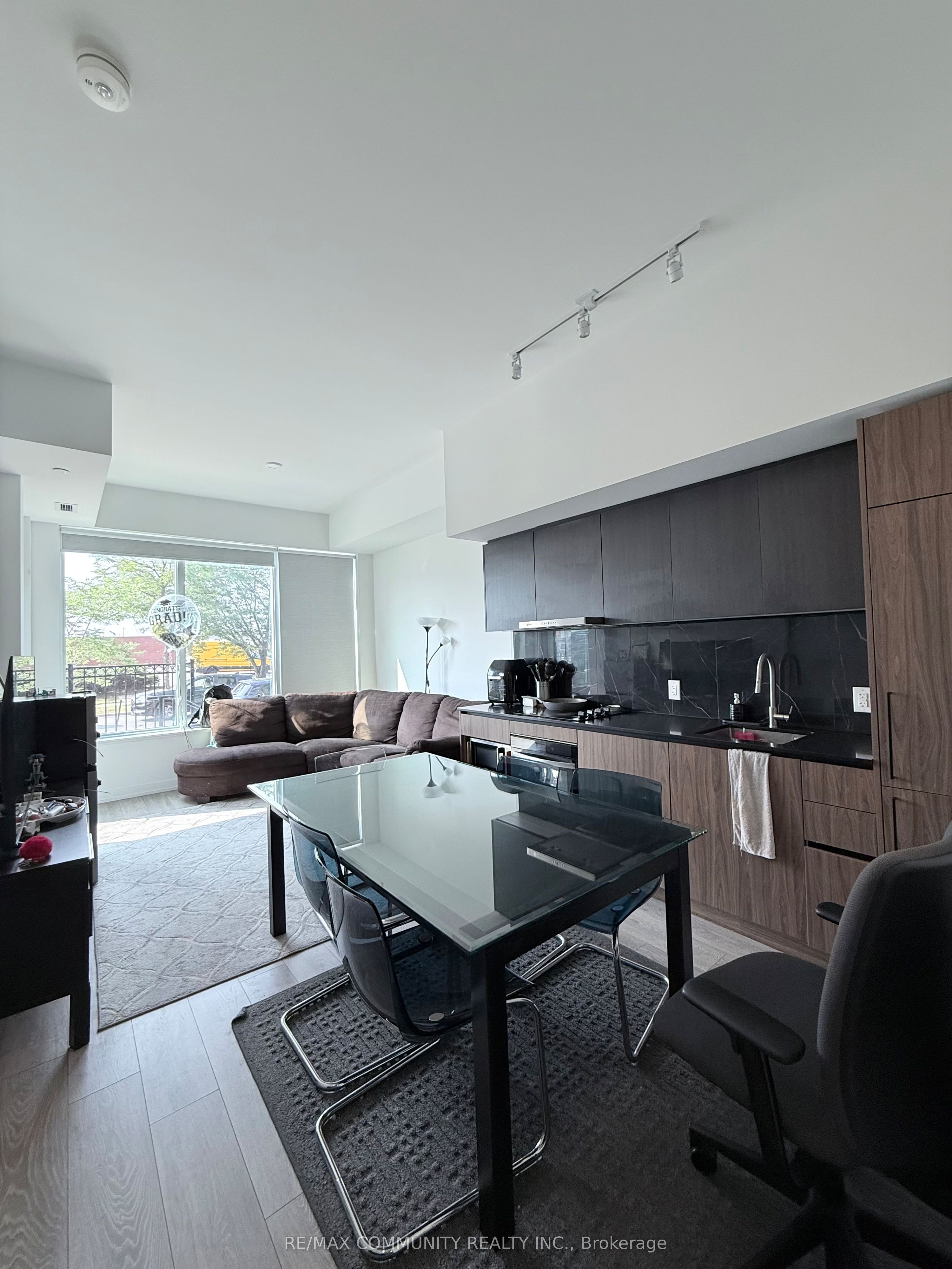 Unit 122 - 1100 Sheppard Avenue W, North York 2