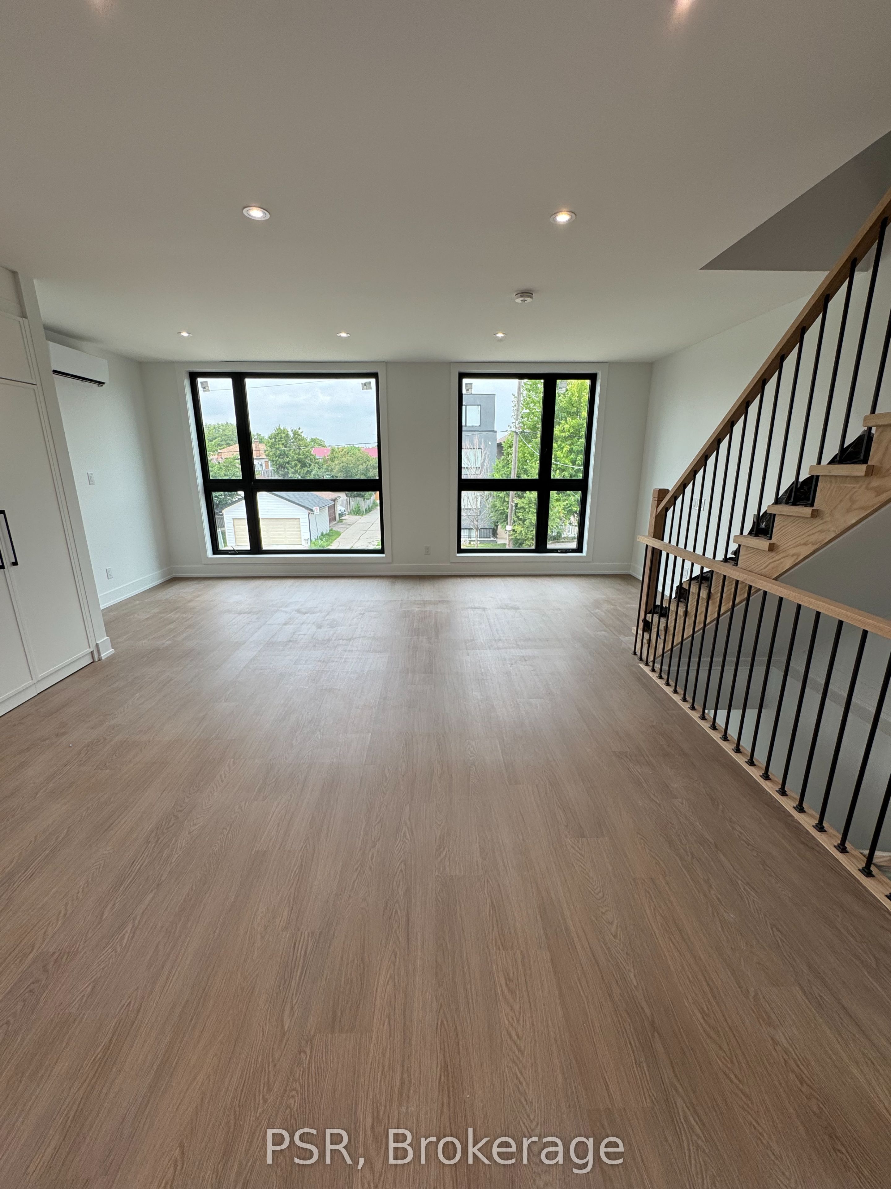 Unit Upper - 99 Ypres Road, Toronto 3