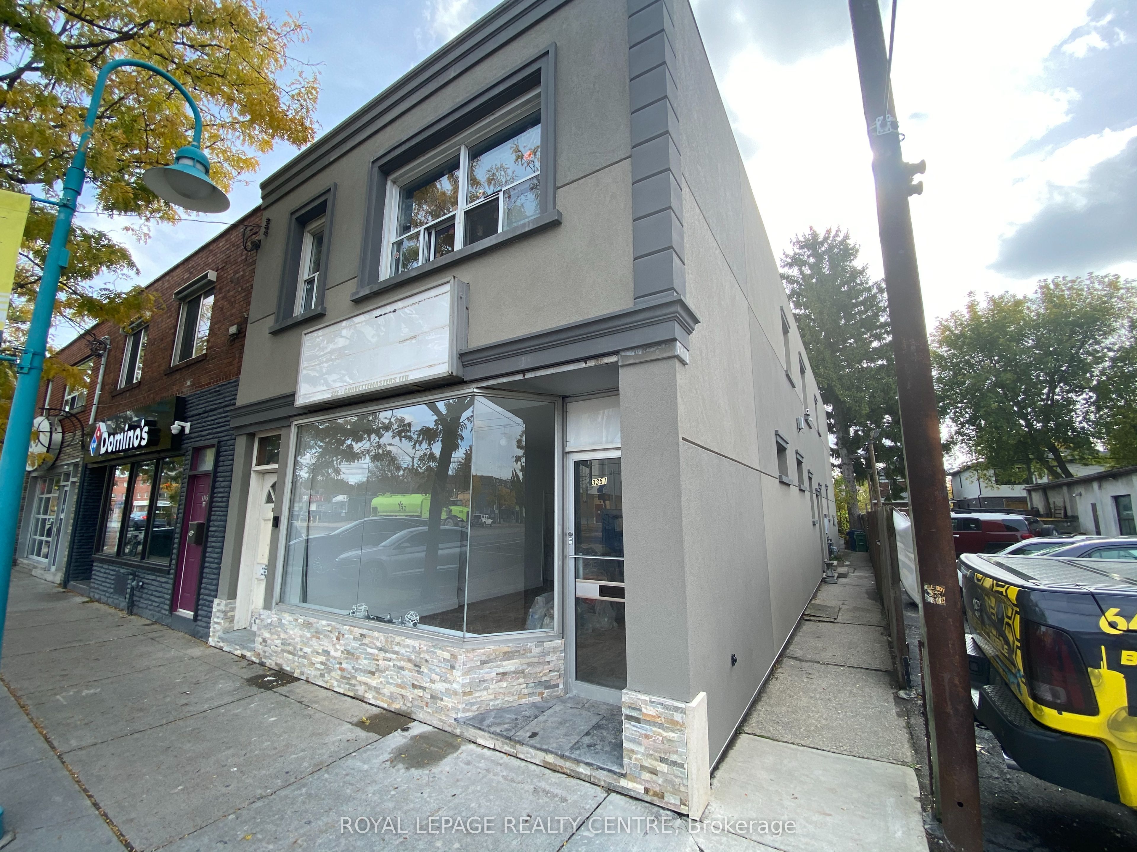 Unit 1 - 3351 Lakeshore Boulevard, Etobicoke 2