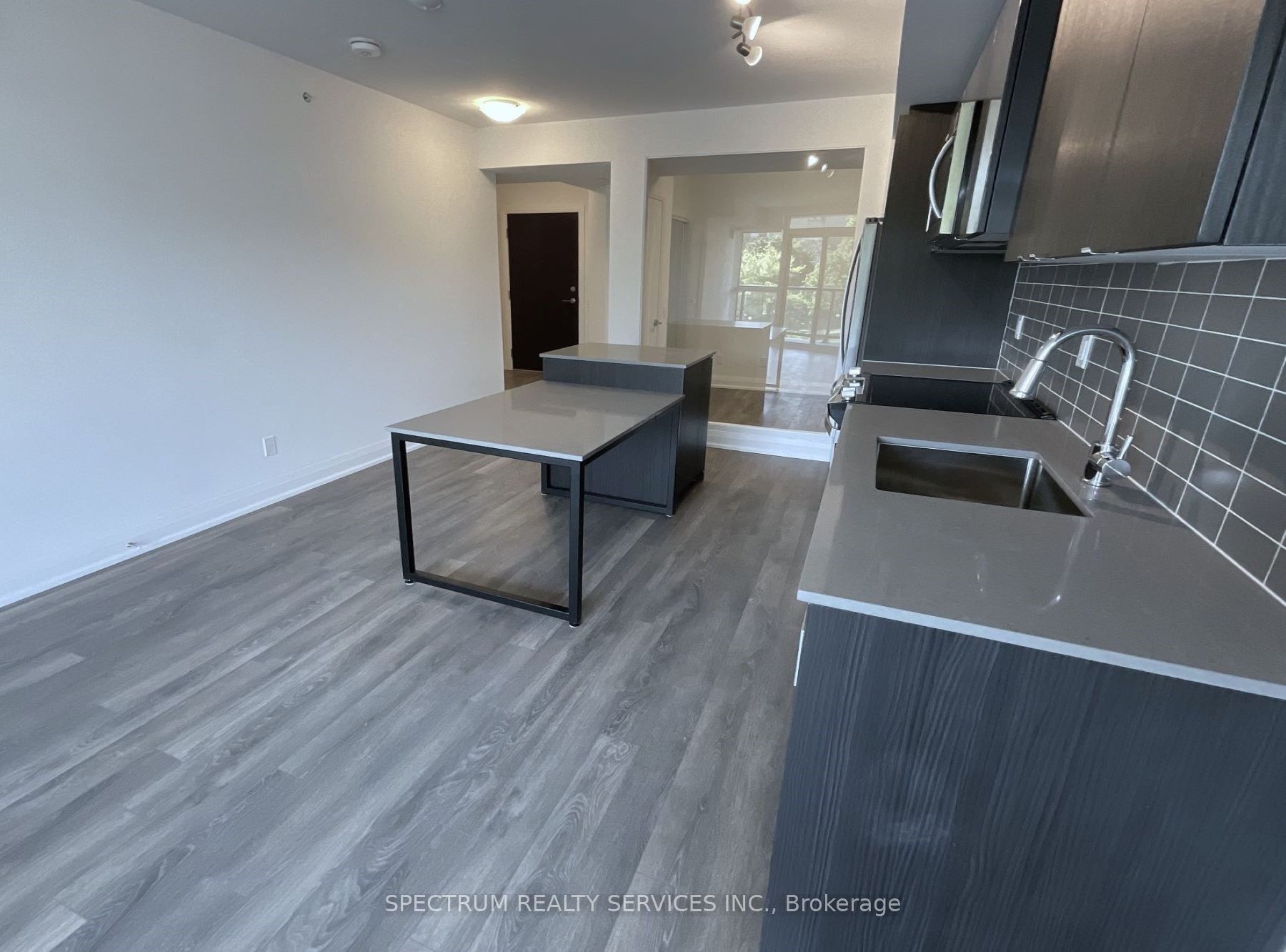 Unit 306 - 1461 Lawrence Avenue W, North York 2