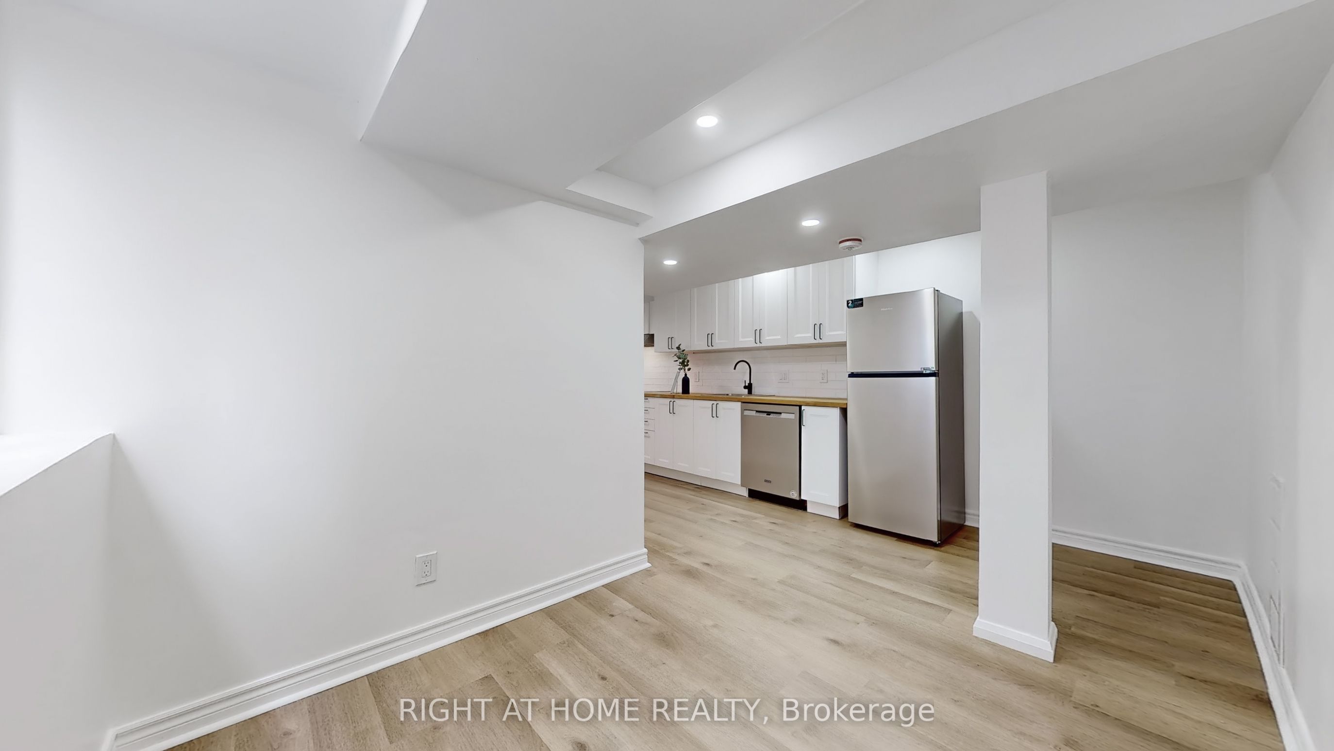 Unit LOWER - 1121 Foxglove Place, Mississauga 4