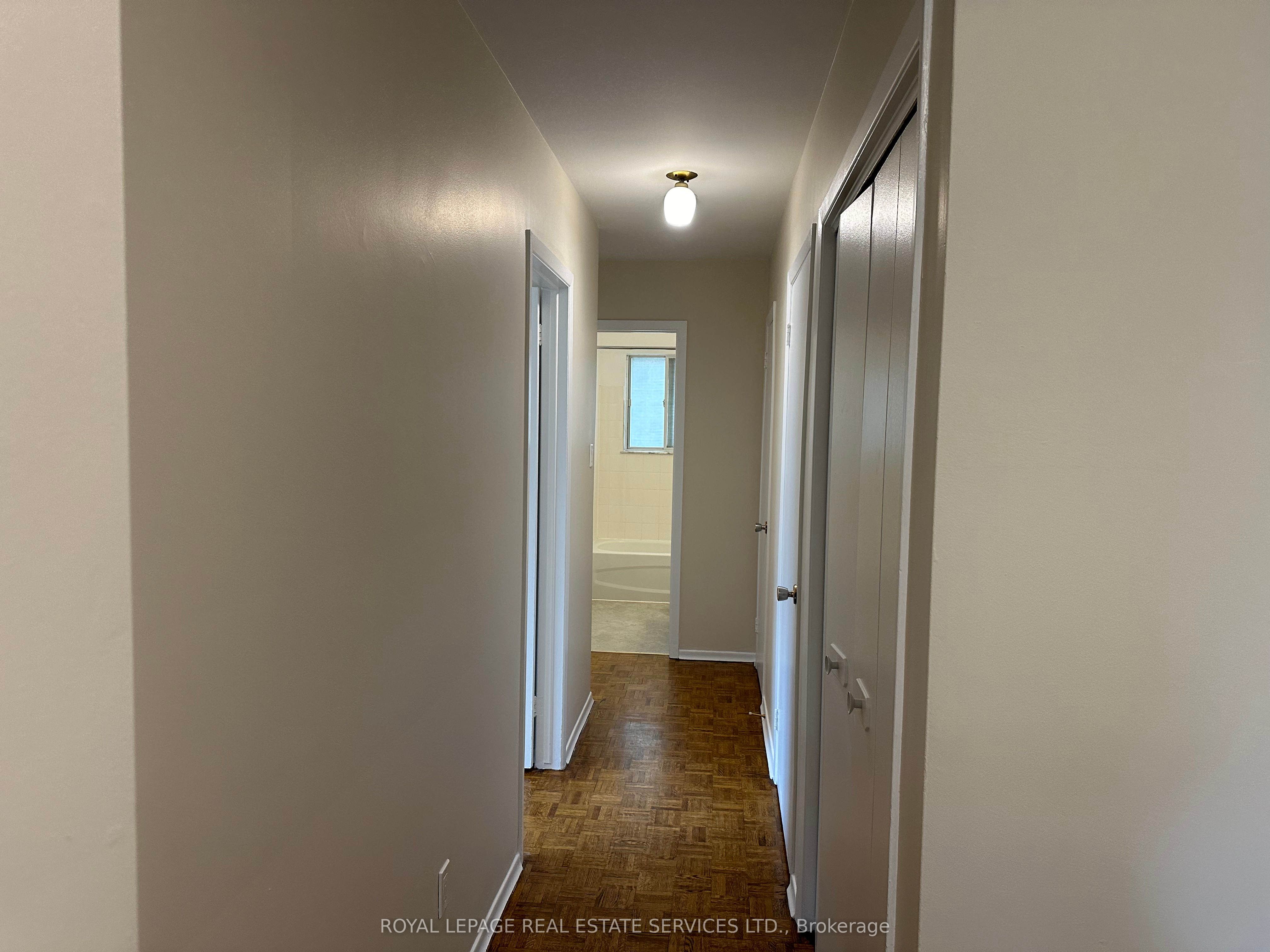 Unit 2 - 7 Mohawk Avenue, Mississauga 5