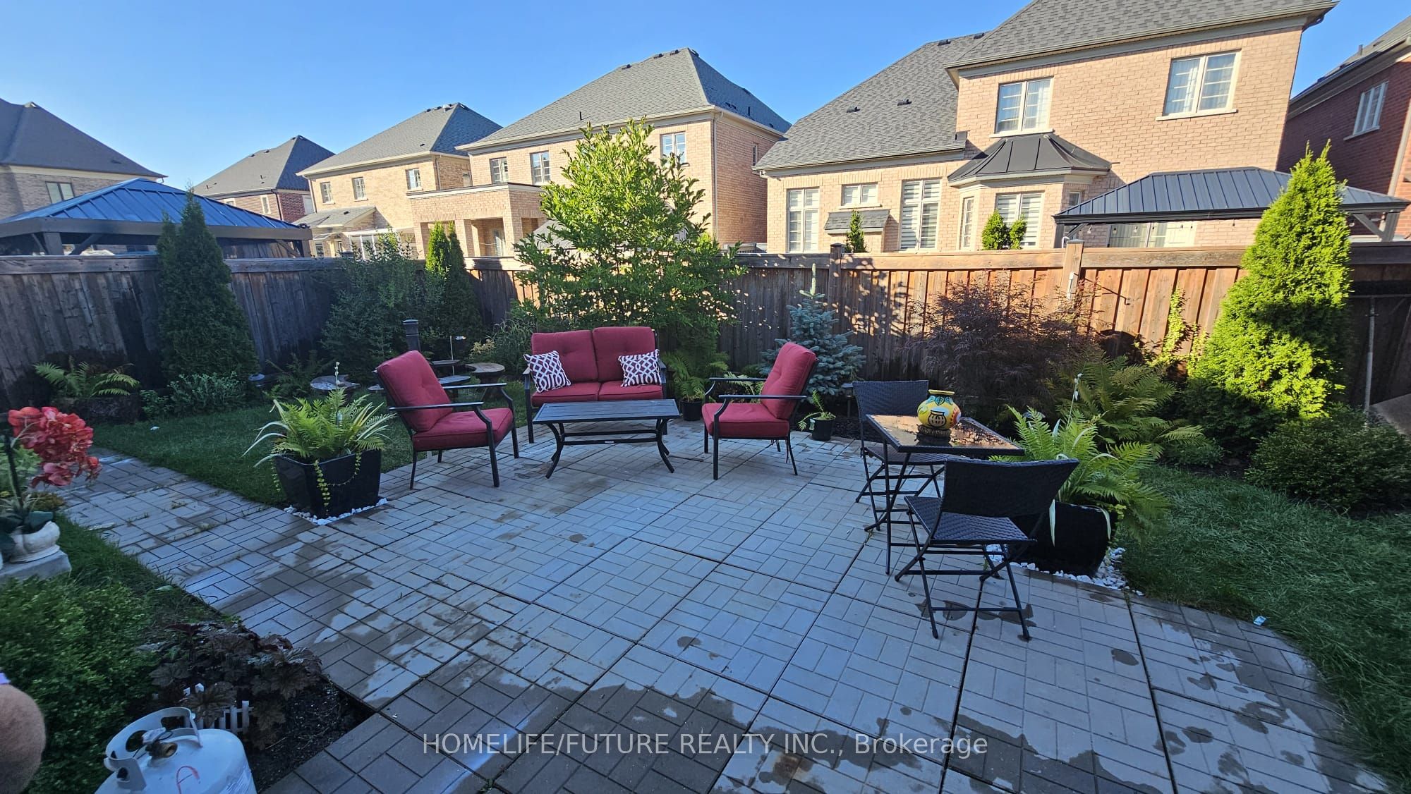 Unit Main & 2nd - 77 Martin Byrne Drive, Brampton 3