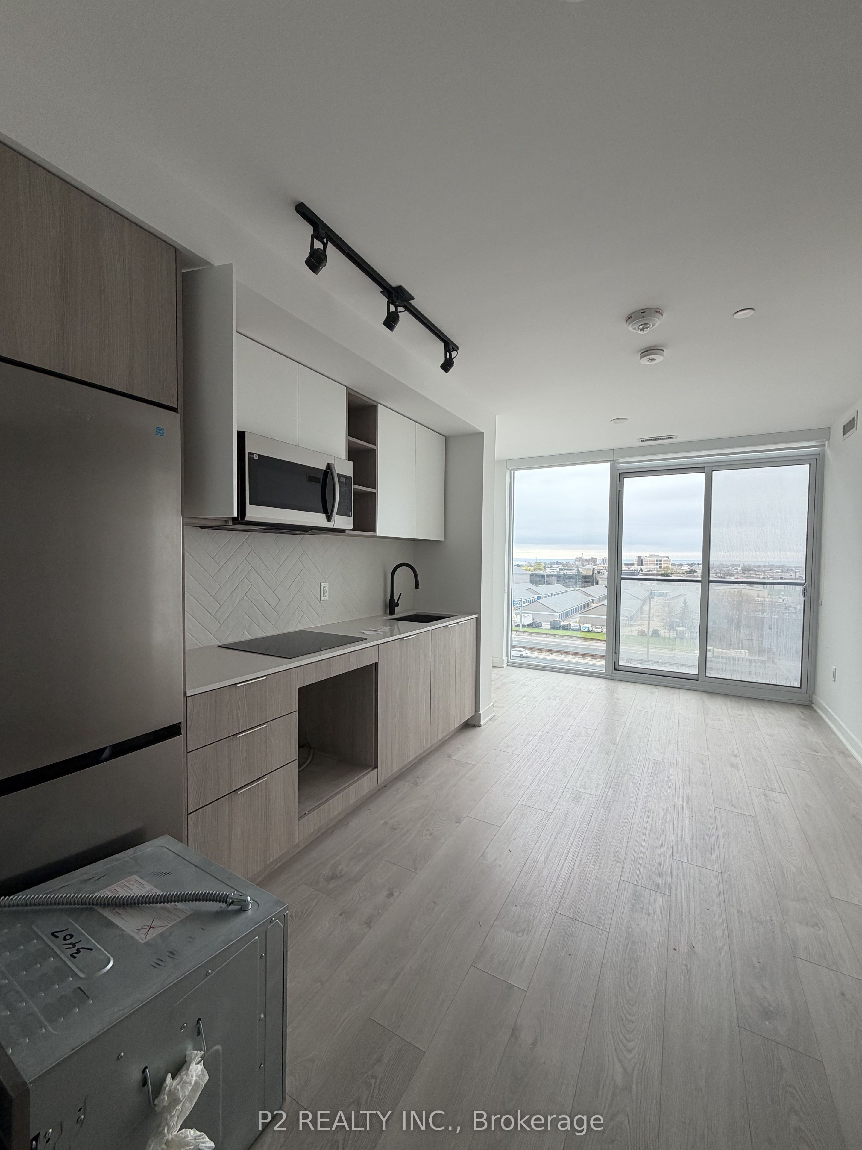 Unit 628 - 36 Zorra Street, Etobicoke 5