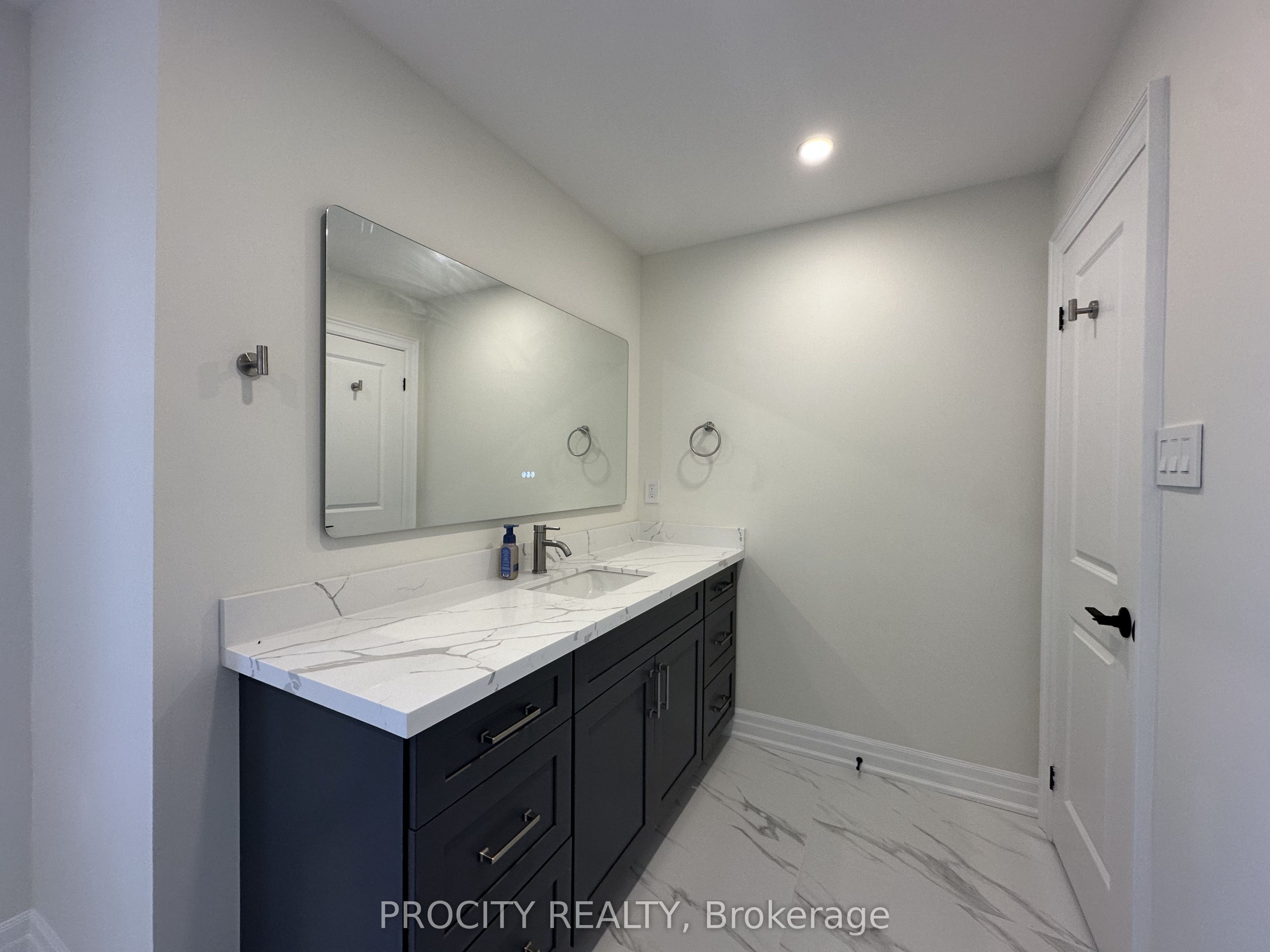 Unit Room 1 - 3366 Mulcaster Road, Mississauga 2