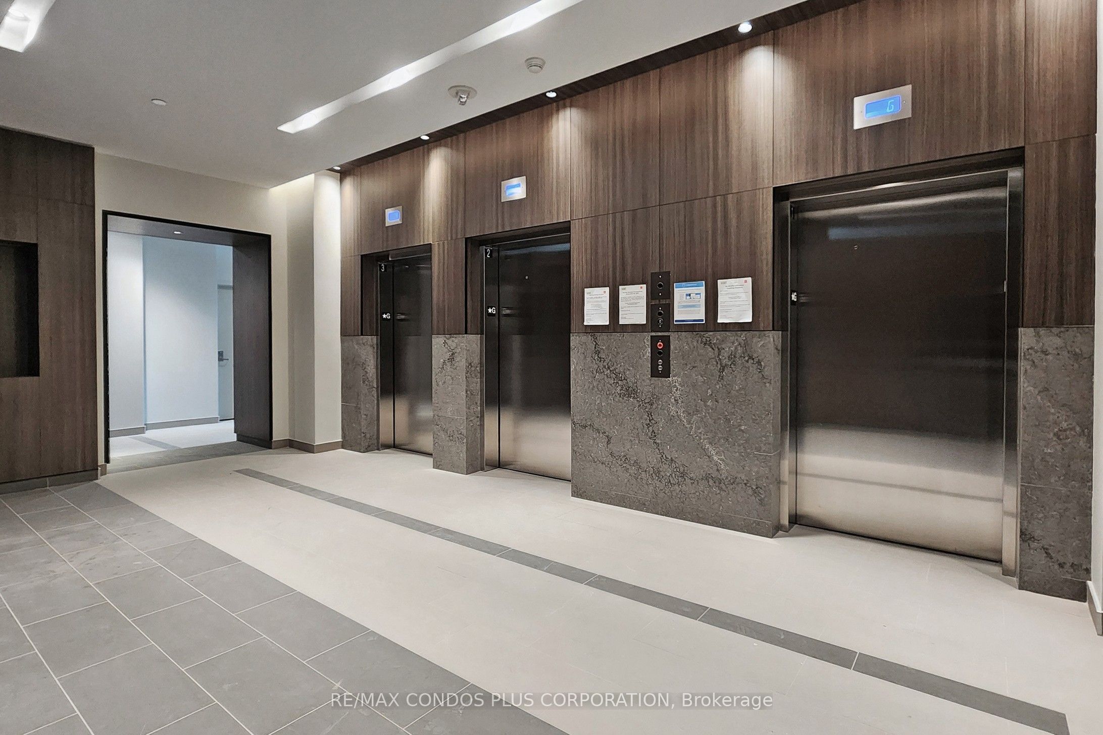 Unit 710 - 1787 St Clair Avenue W, Toronto 5