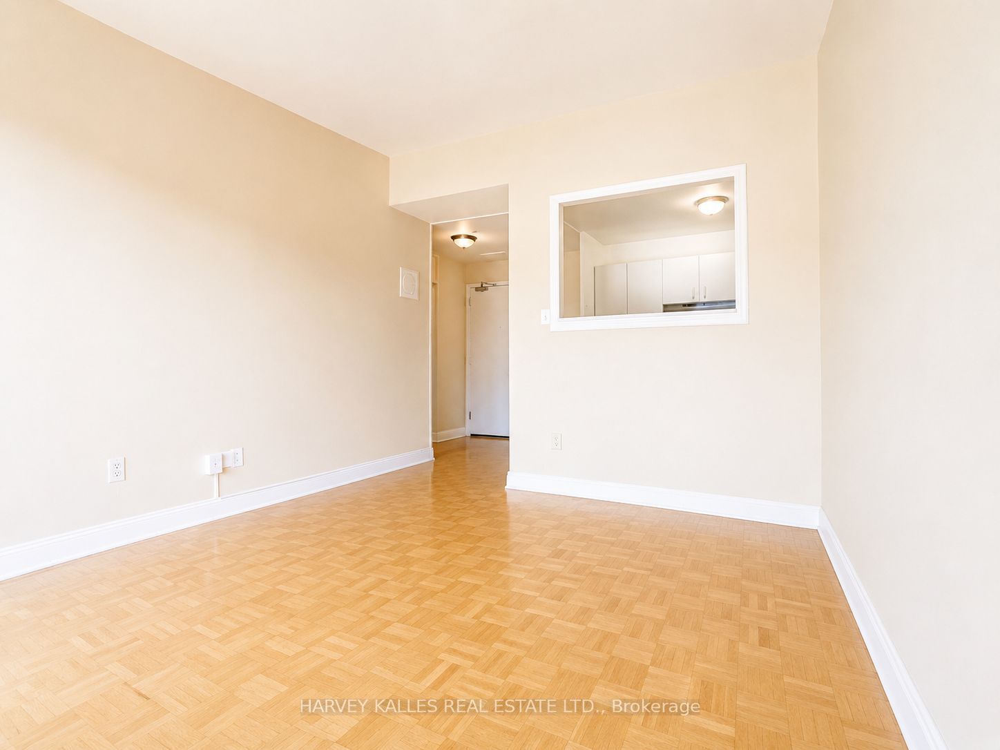 Unit 305 - 80 Blackfriar Avenue, Etobicoke 3