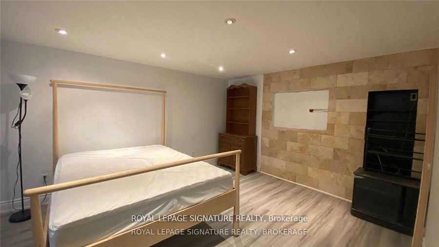Unit Bsmt - 2063 Saxon Road, Oakville 3