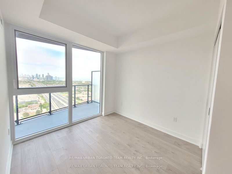 Unit 3204 - 36 Zorra Street, Etobicoke 4