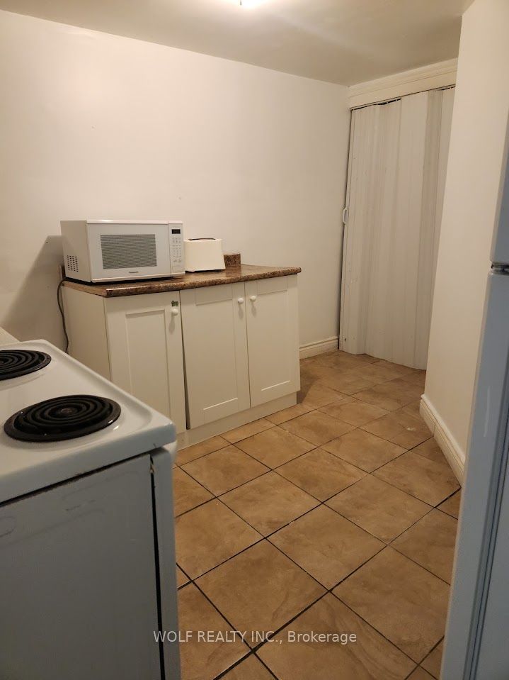 Unit Basement - 4743 Apple Blossom Circle, Mississauga 5