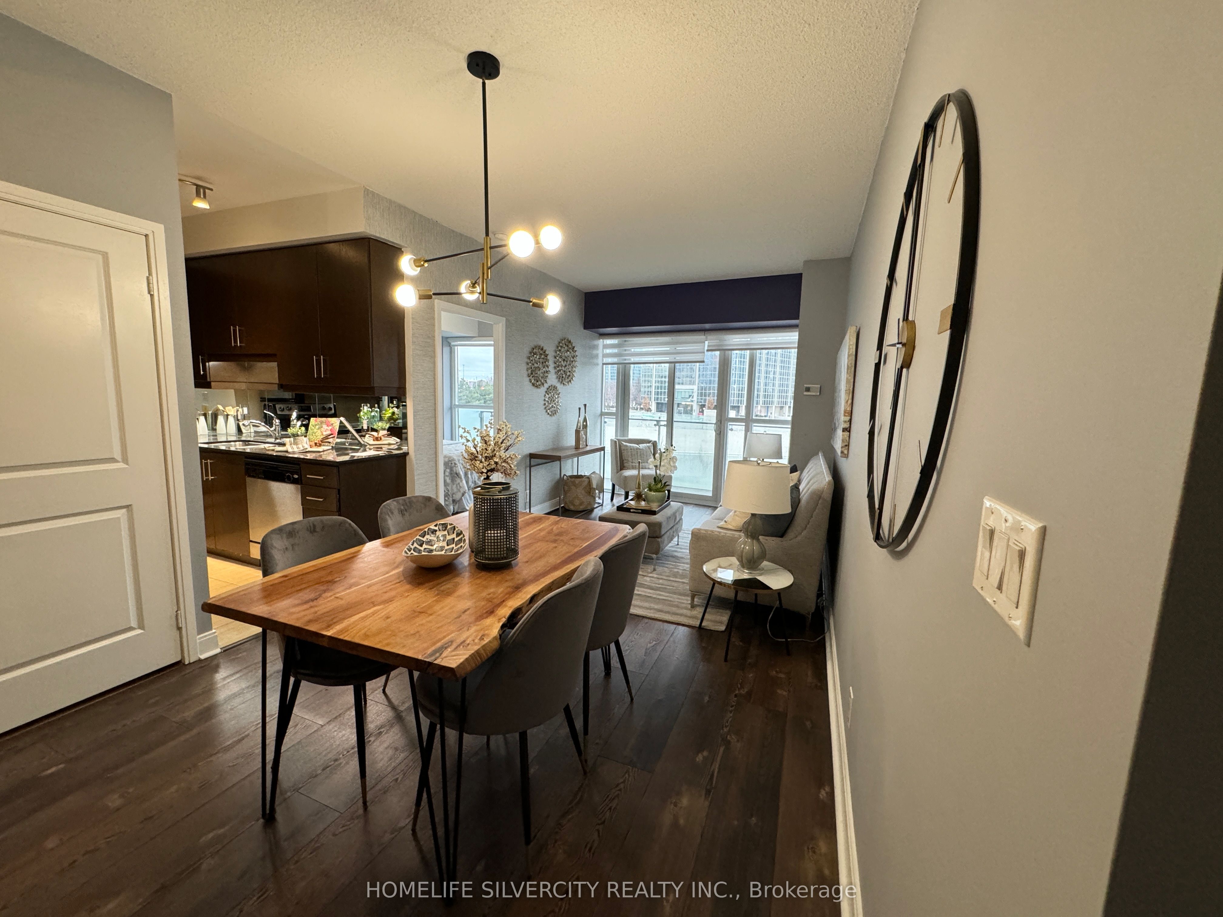 Unit 301 - 50 Absolute Avenue N, Mississauga 2