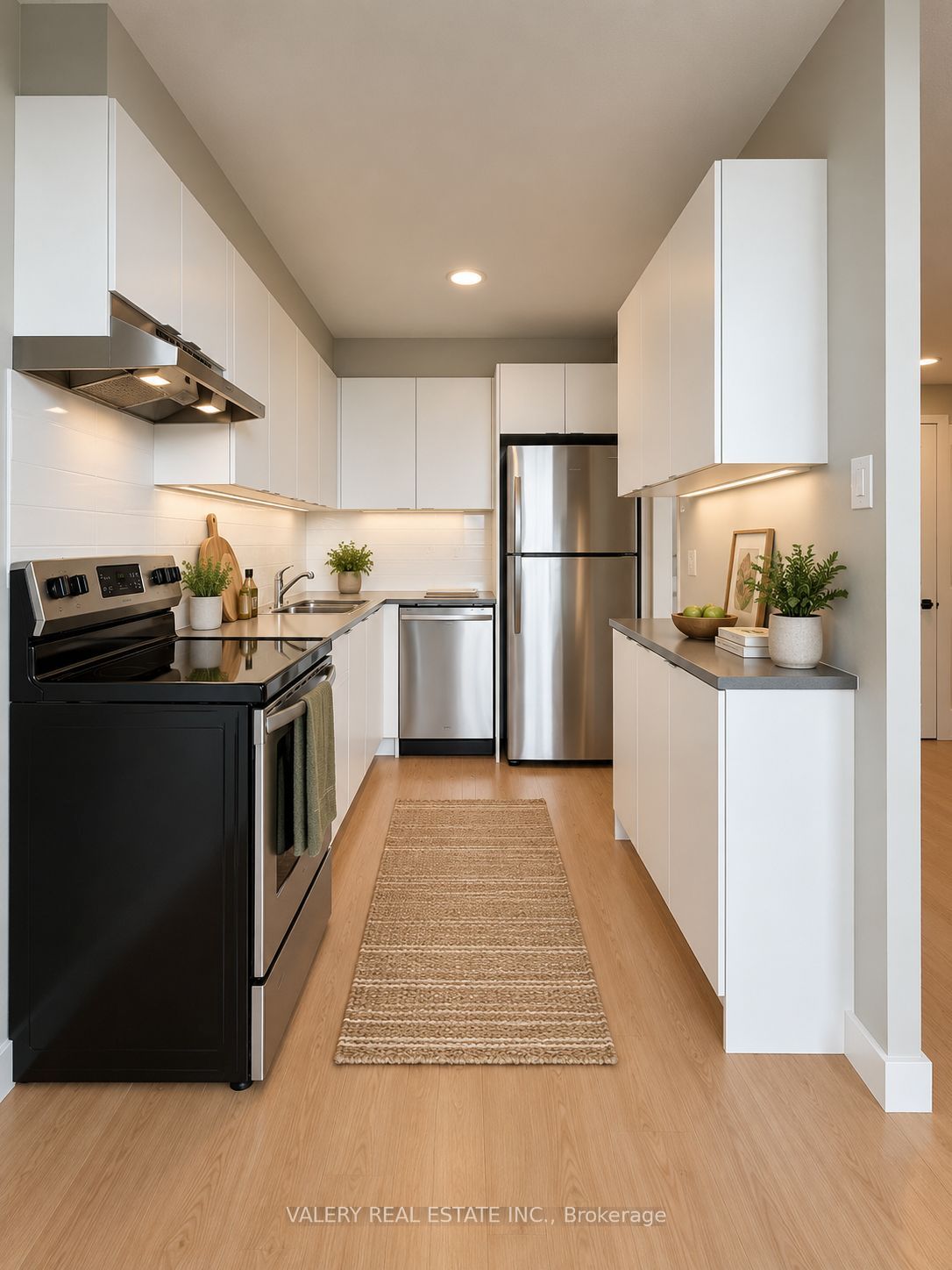 Unit 305 - 797 Jane Street, Toronto 4