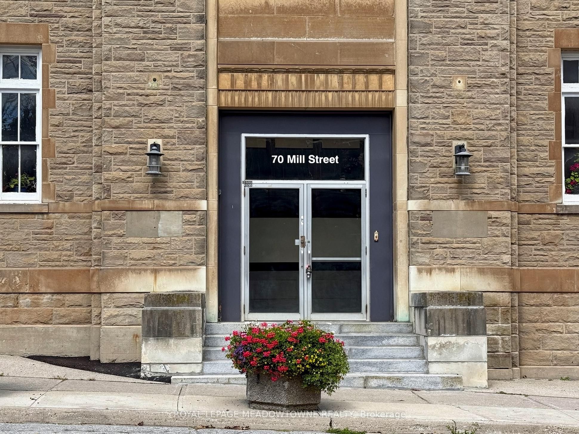 Unit 1 - 70 Mill Street, Halton Hills 4