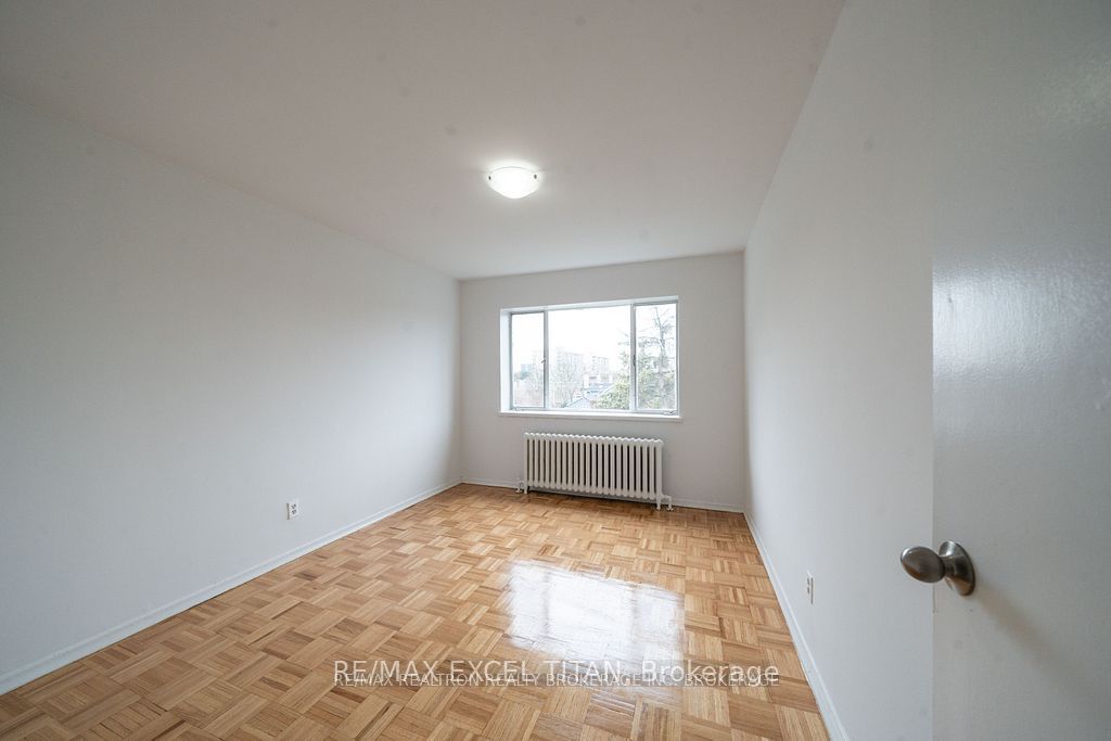Unit 1 - 799 Robinson Street, Burlington 5