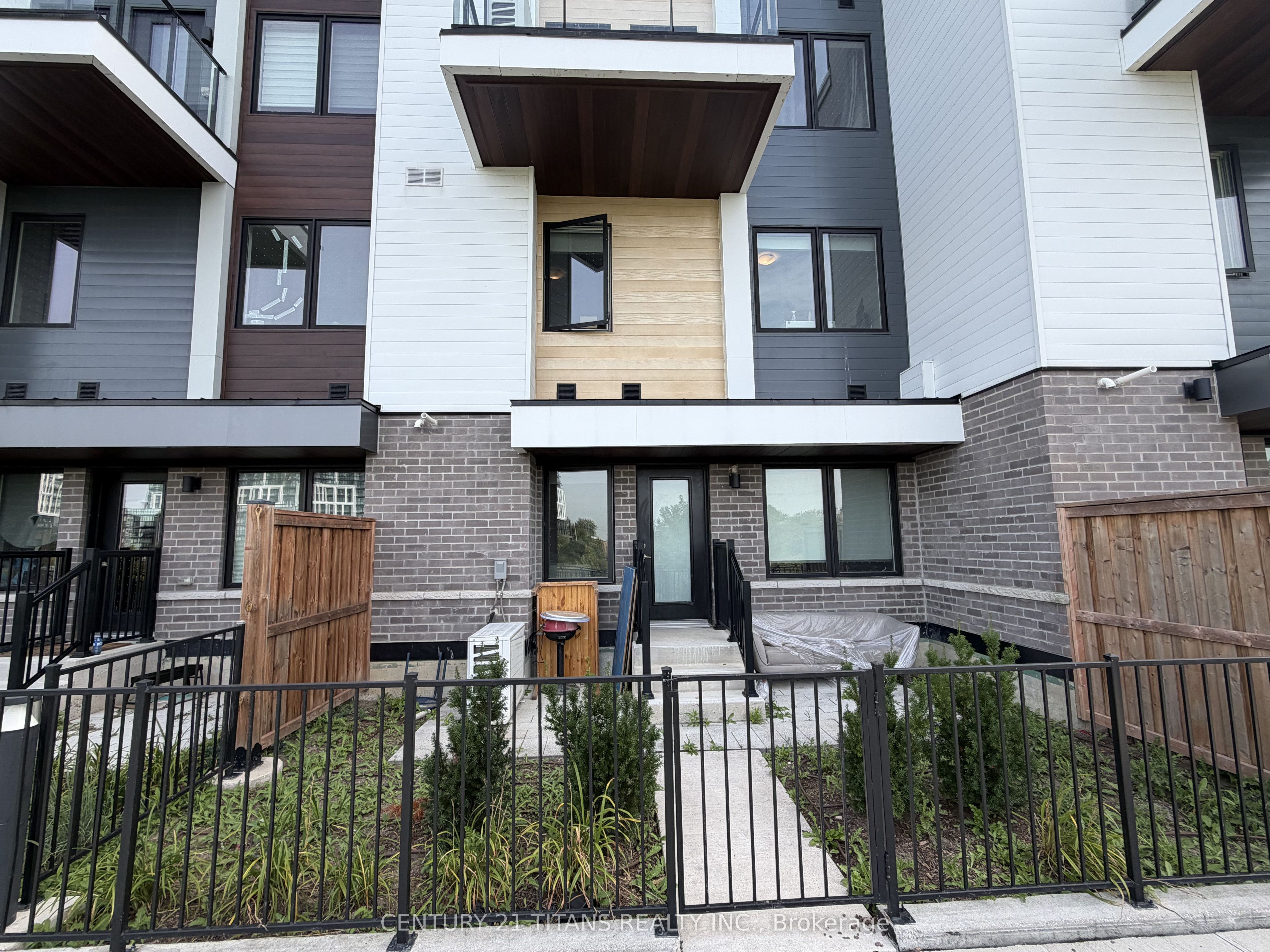 Unit 107 - 155 Downsview Park Boulevard, North York 2
