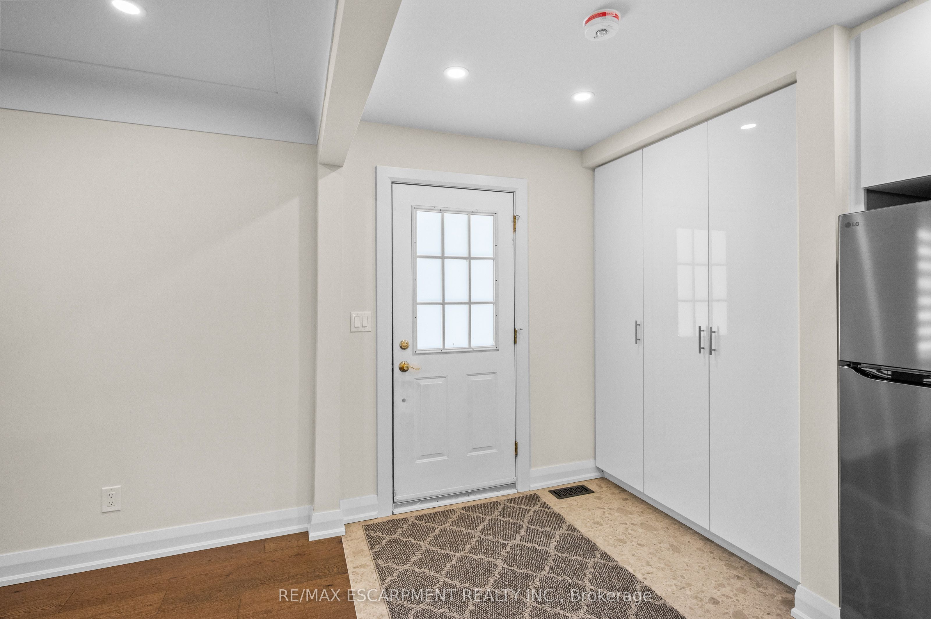 723 Hager Avenue, Burlington 5